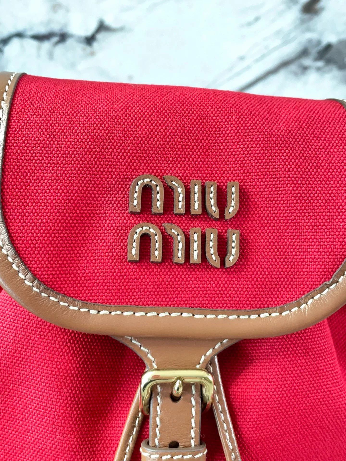 Miu Miu Pre-loved Bag Very good condition Size ONE SIZE - 7 Thumbnail