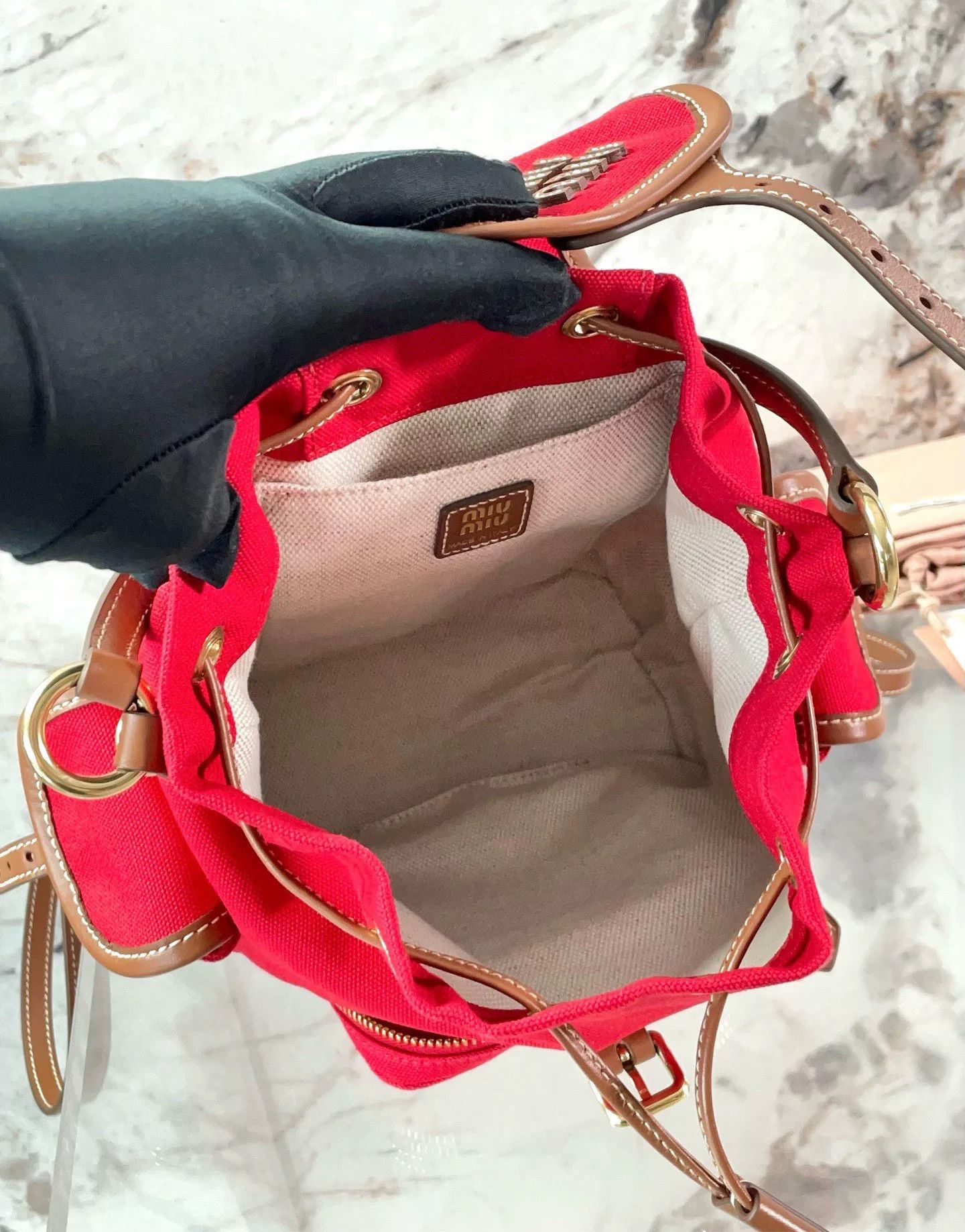 Miu Miu Pre-loved Bag Very good condition Size ONE SIZE - 9 Thumbnail