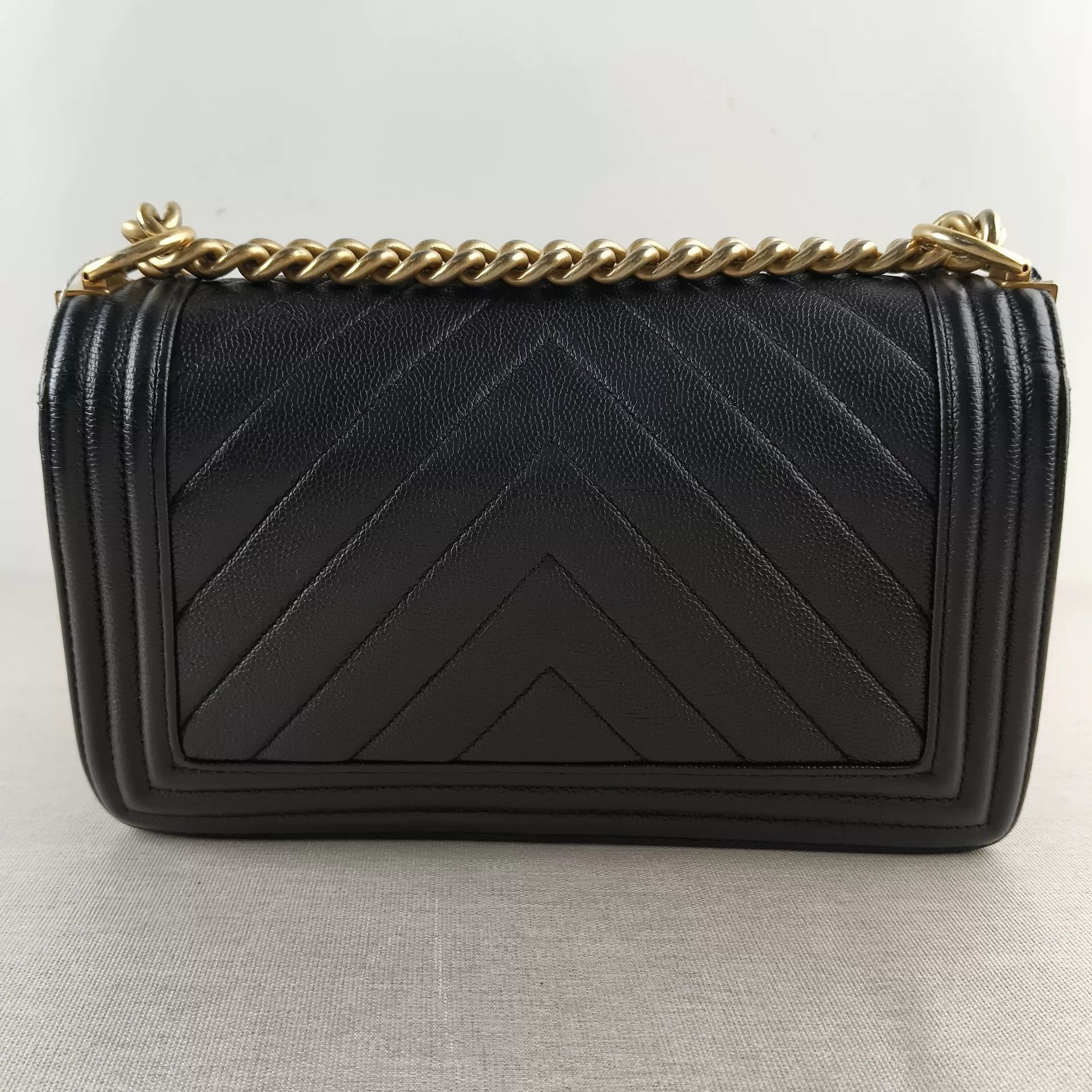 Chanel Pre-loved Bag Very good condition Size ONE SIZE - 6 Thumbnail