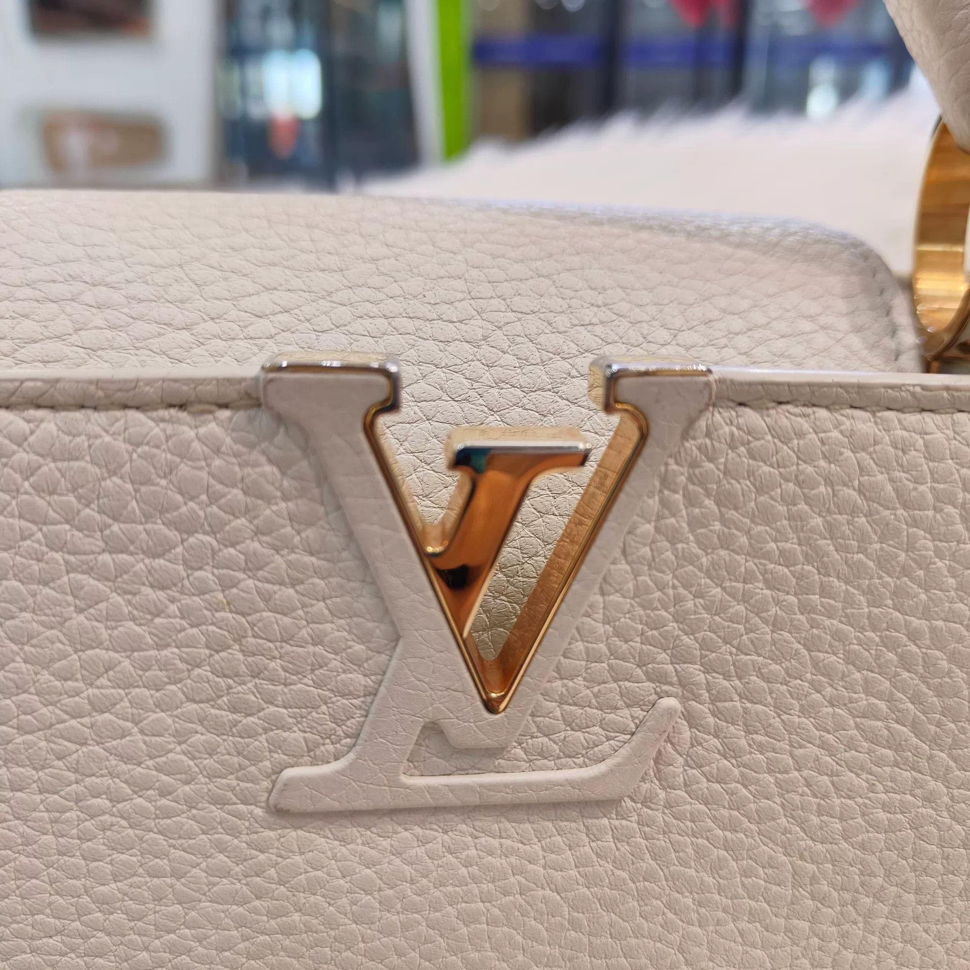 Louis Vuitton Pre-loved Bag Very good condition Size ONE SIZE - 4 Thumbnail