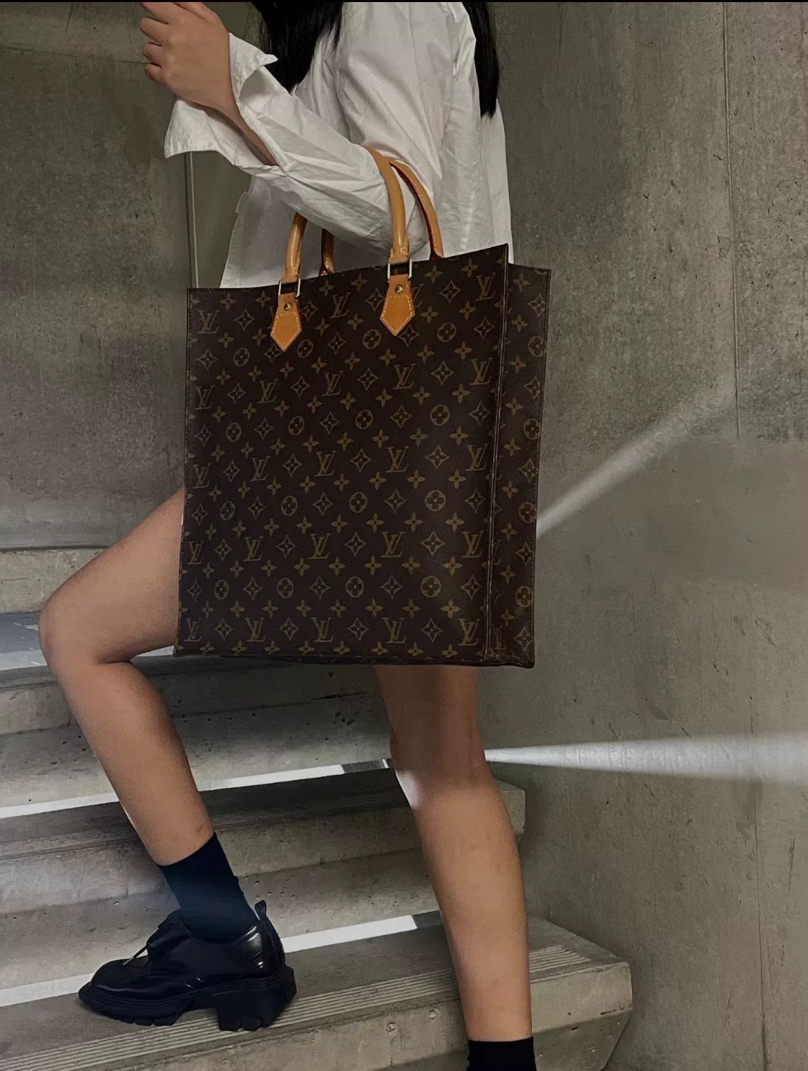 Louis Vuitton Pre-loved Bag Very good condition Size ONE SIZE - 9 Thumbnail