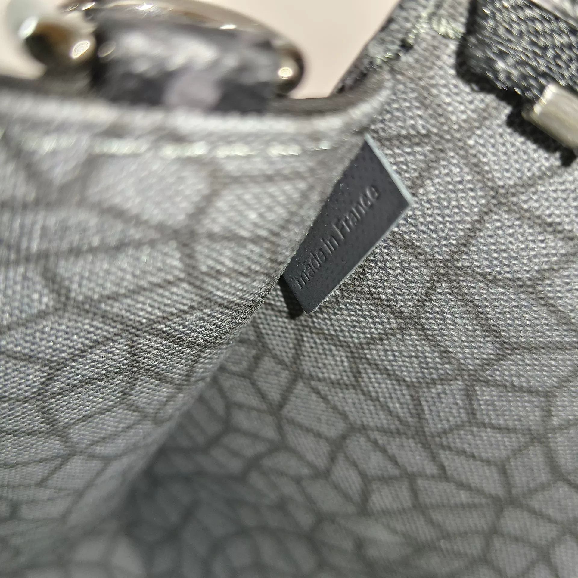 Louis Vuitton Pre-loved Bag Brand new condition Size ONE SIZE - 2 Thumbnail