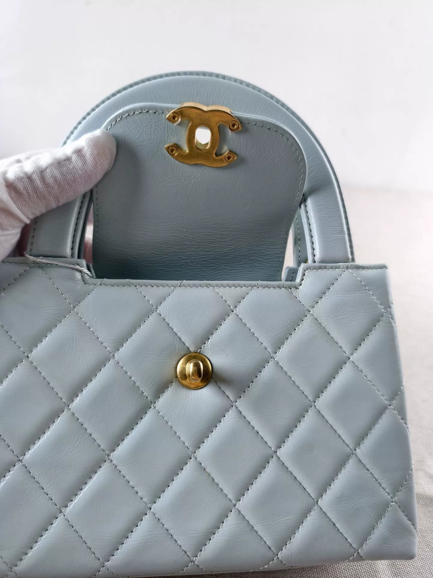Chanel Pre-loved Bag Very good condition Size ONE SIZE - 8 Thumbnail