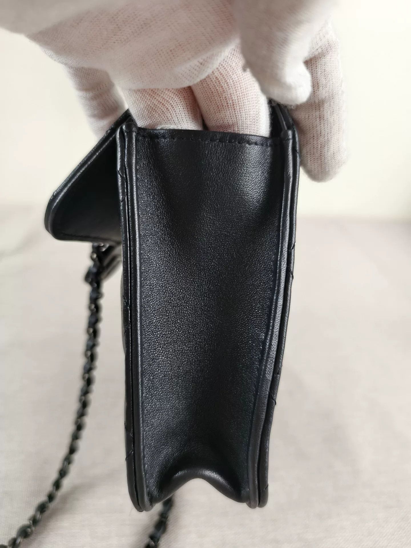 Chanel Pre-loved Bag Very good condition Size ONE SIZE - 8 Thumbnail