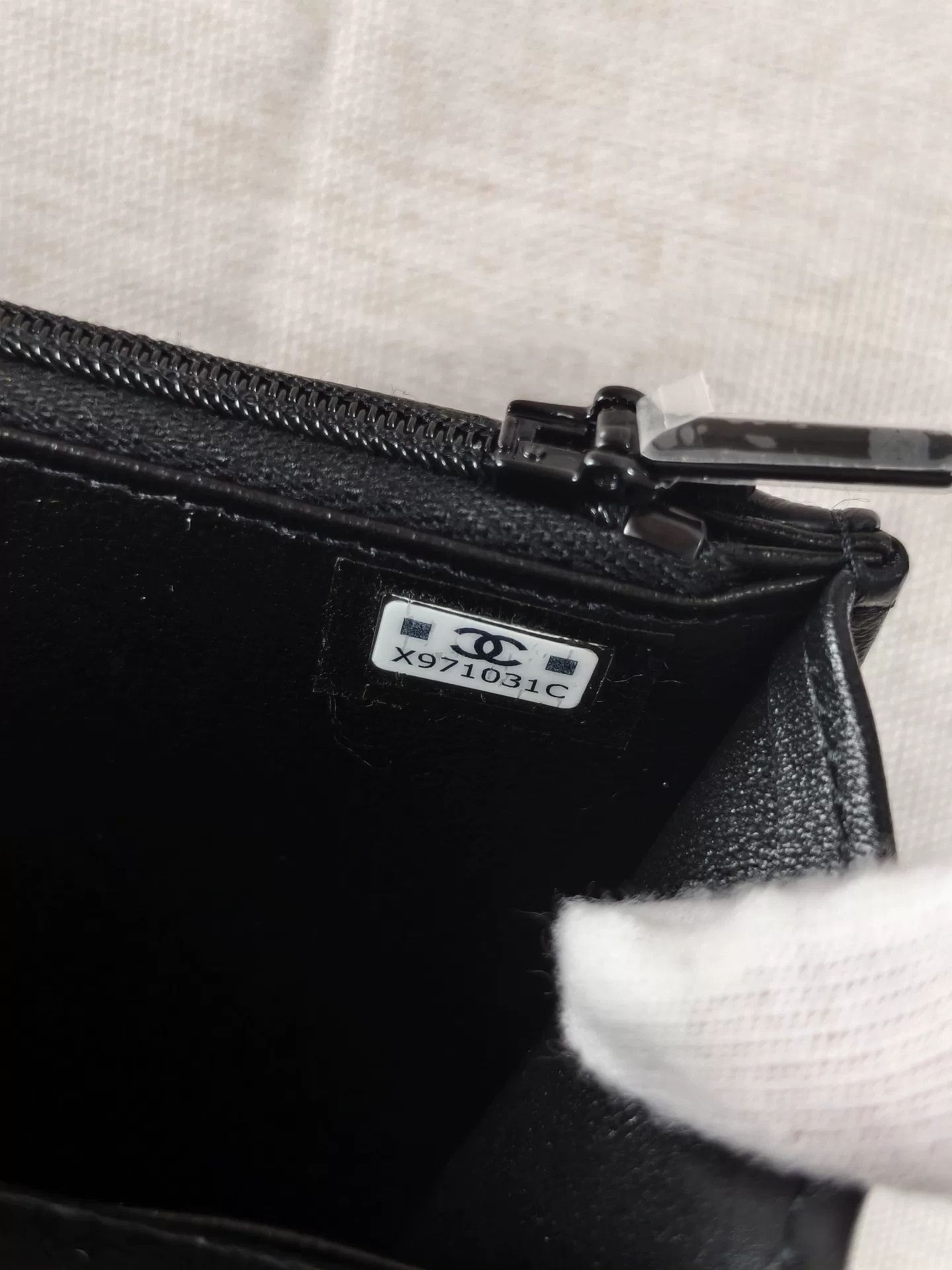 Chanel Pre-loved Bag Very good condition Size ONE SIZE - 5 Thumbnail