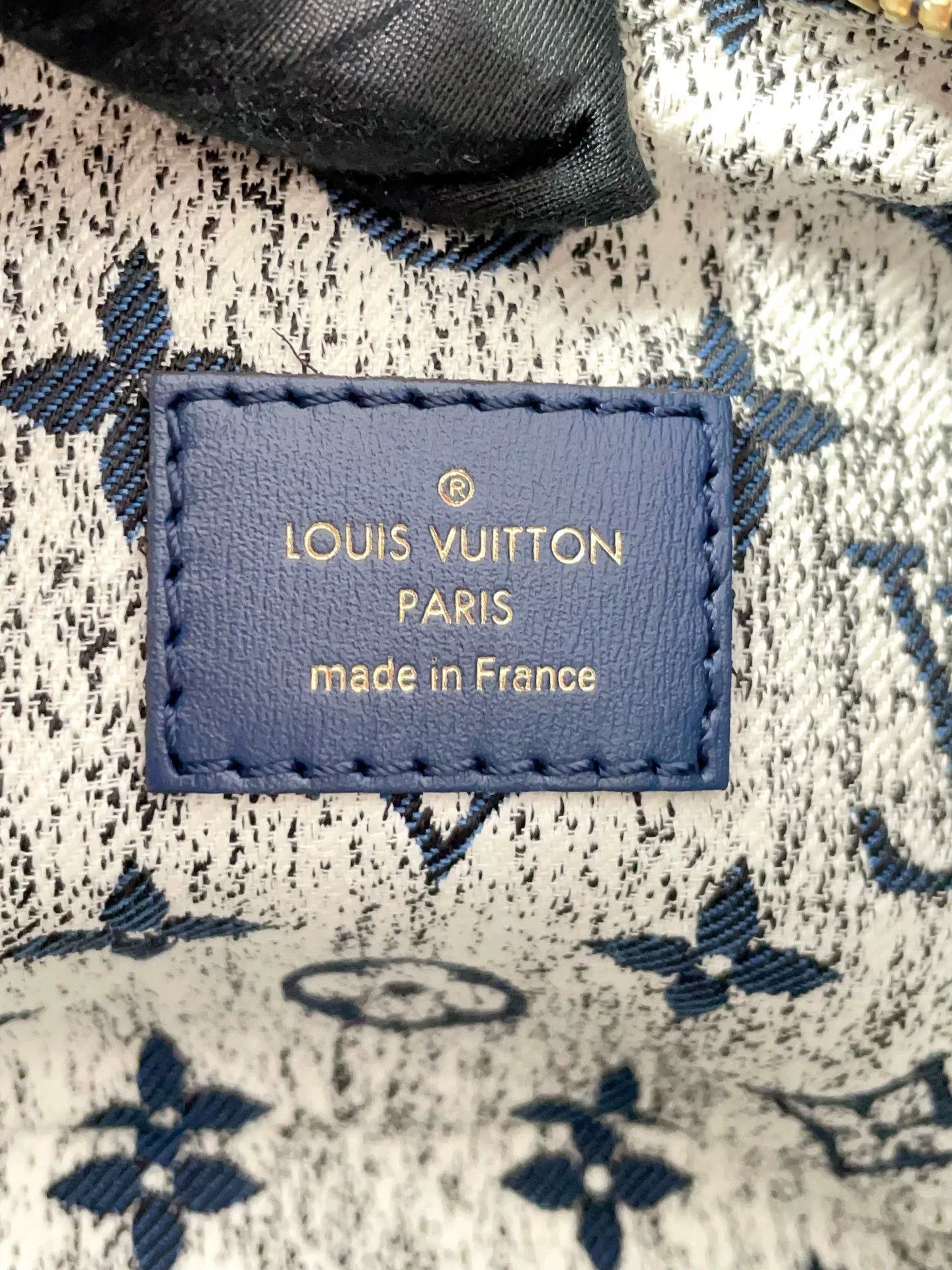 Louis Vuitton Pre-loved Bag Very good condition Size ONE SIZE - 8 Thumbnail