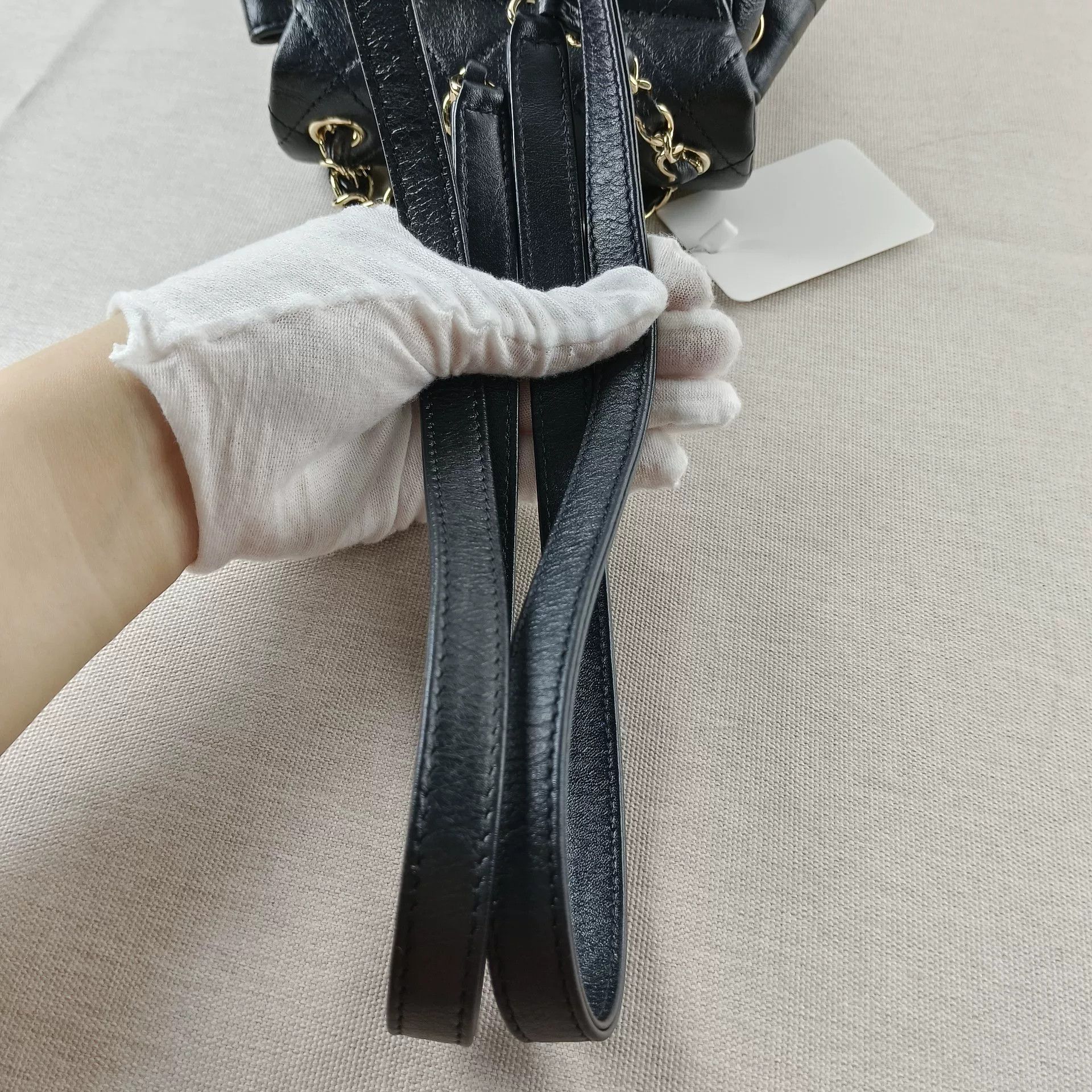 Chanel Pre-loved Bag Very good condition Size ONE SIZE - 6 Thumbnail