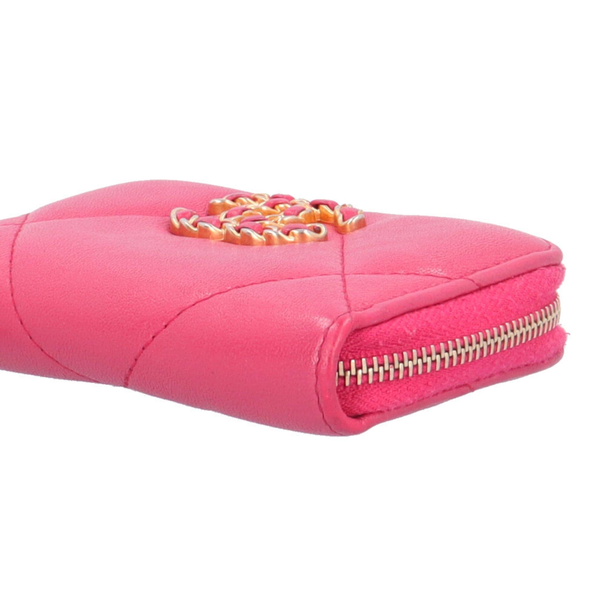 Chanel Chanel 19 Wallet/Coin Case Lambskin AP0949 Women's CHANEL Size ONE SIZE - 7 Thumbnail