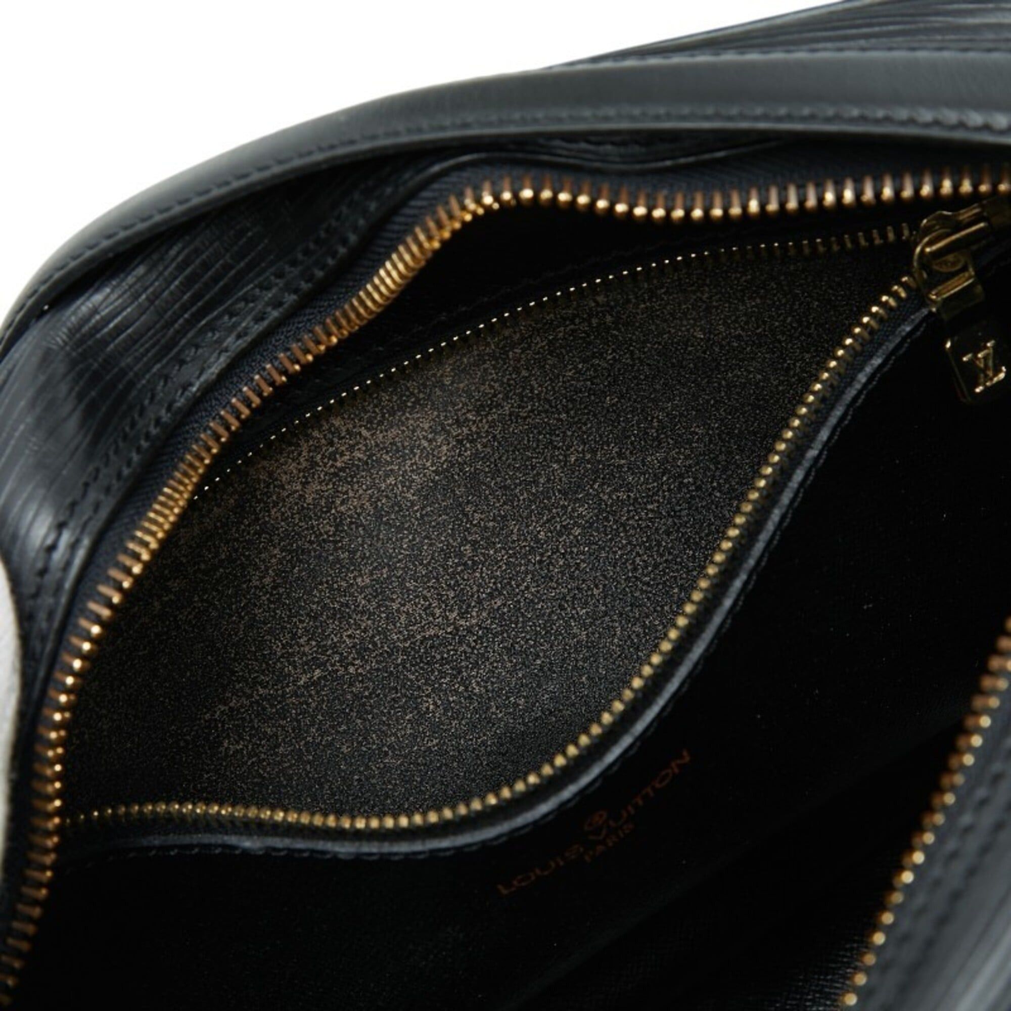Louis Vuitton Louis Vuitton Epi Jeune Fille Crossbody Shoulder Bag M52152 Noir Black Leather Women's LOUIS VUITTON Size ONE SIZE - 7 Thumbnail