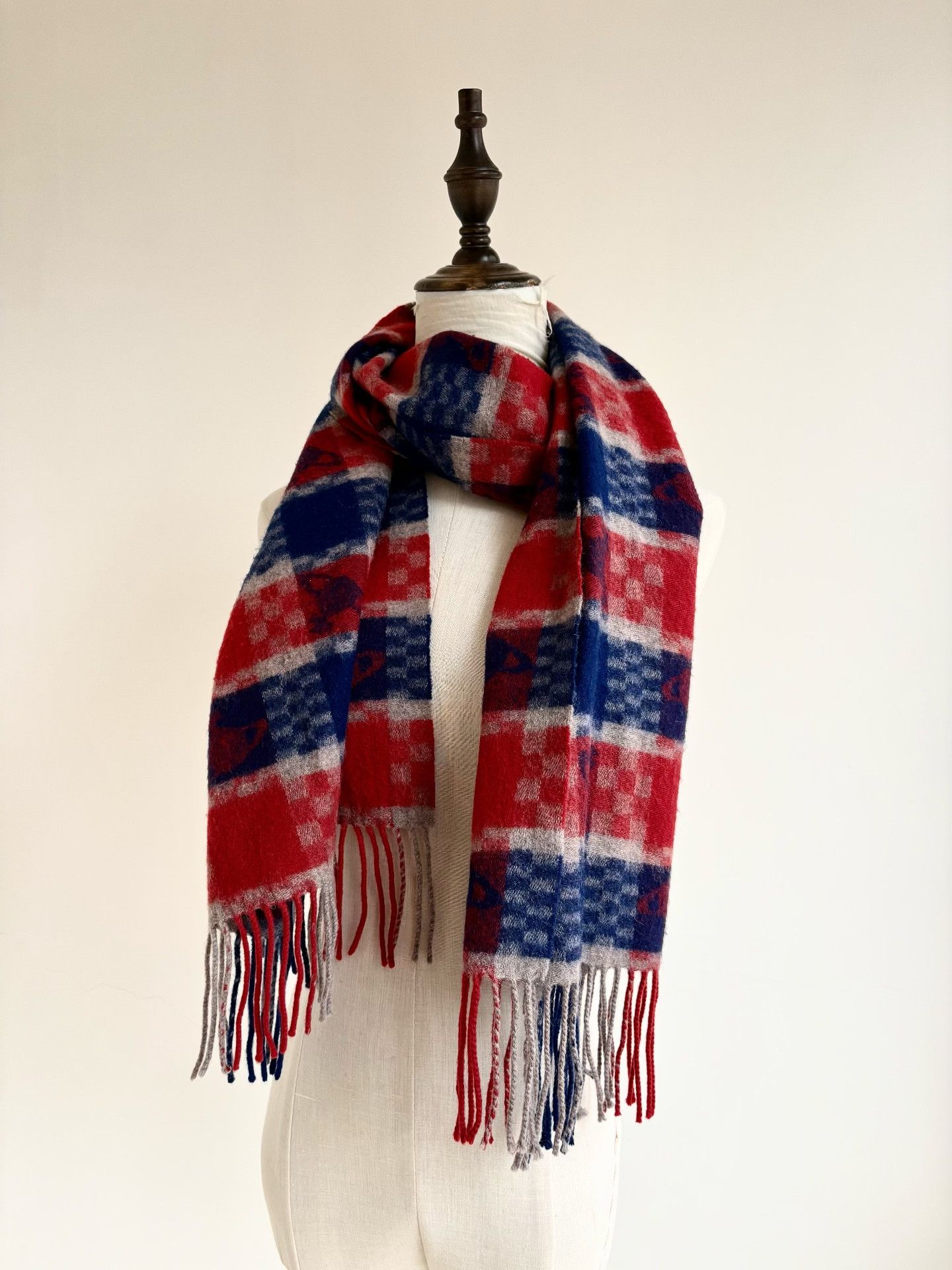 Vivienne Westwood Vivienne Westwood Red Blue Plaid Saturn Scarf Size ONE SIZE - 2 Thumbnail