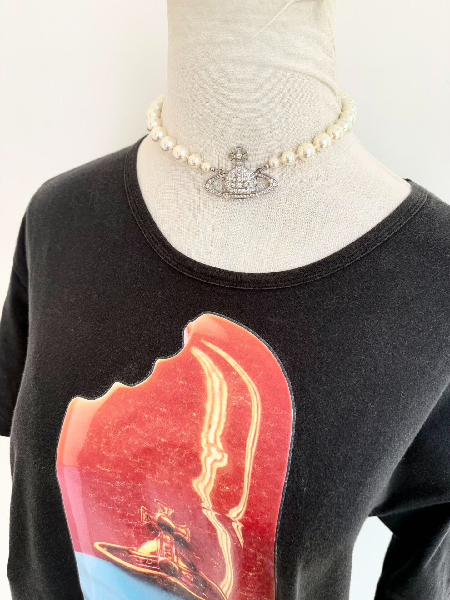 Vivienne Westwood Vivienne Westwood Vintage Saturn T-shirt Size US S / EU 44-46 / 1 - 3 Thumbnail