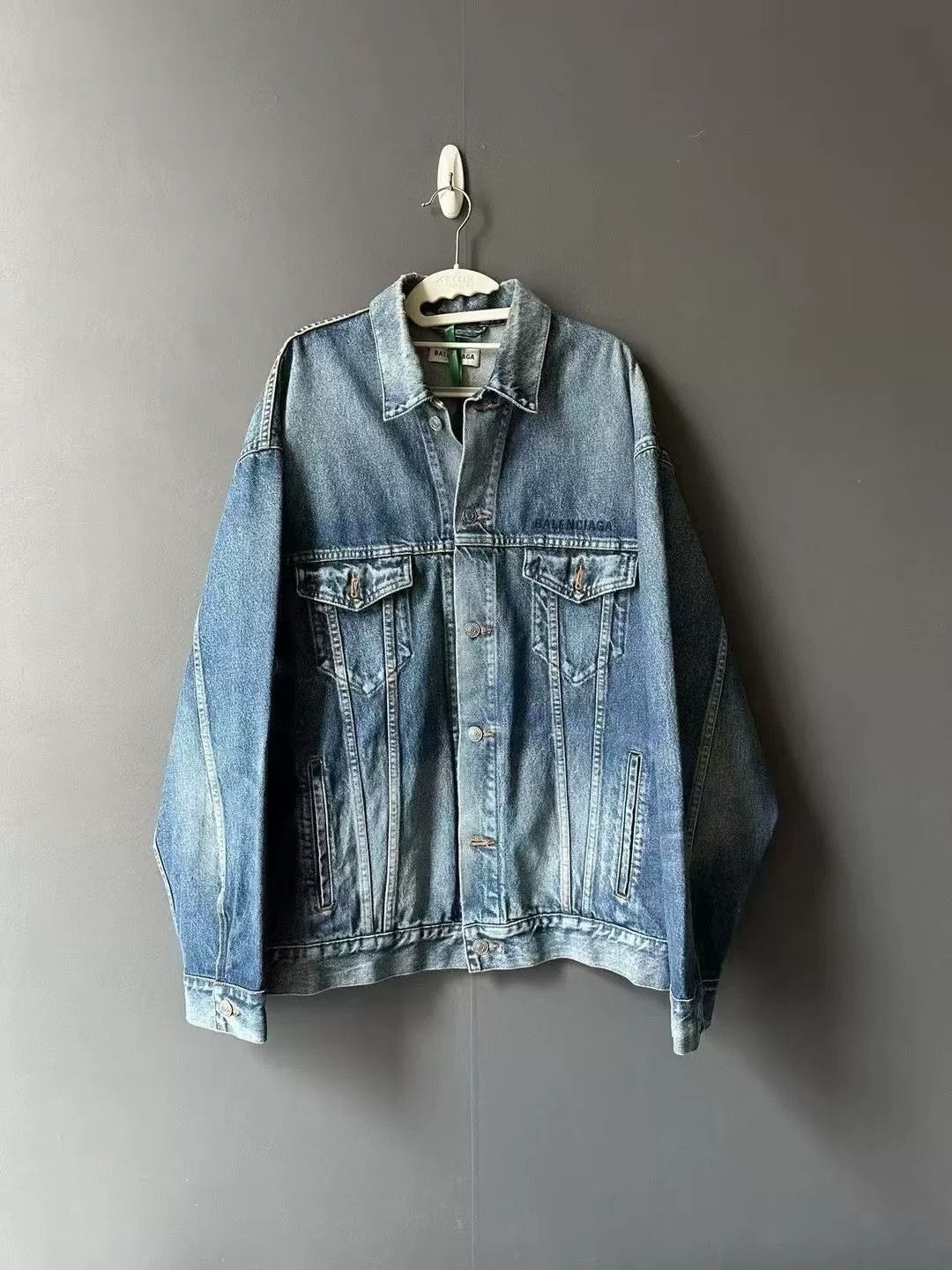 Balenciaga Balenciaga Front Back Letter Embroidery Denim Jacket Size US M / EU 48-50 / 2 - 2 Thumbnail