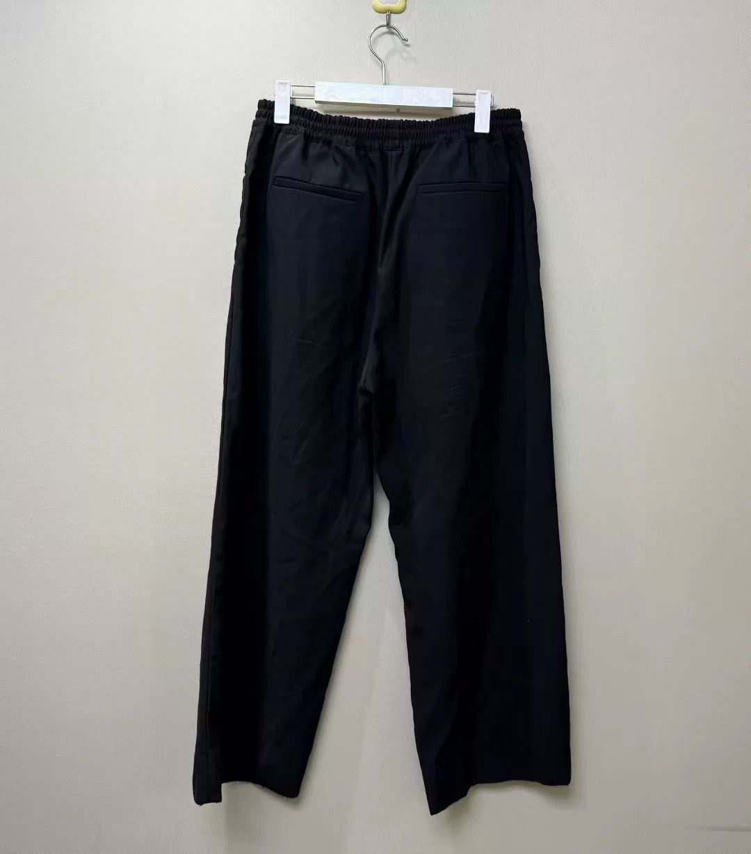 Louis Vuitton Louis Vuitton LV x Pharrell Embroidered Logo Pants Size US 34 / EU 50 - 4 Thumbnail