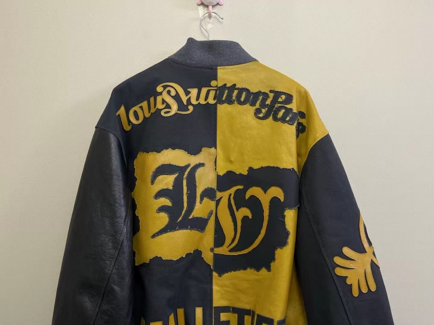 Louis Vuitton Louis Vuitton Black Yellow Leather Baseball Jacket Size US L / EU 52-54 / 3 - 5 Thumbnail