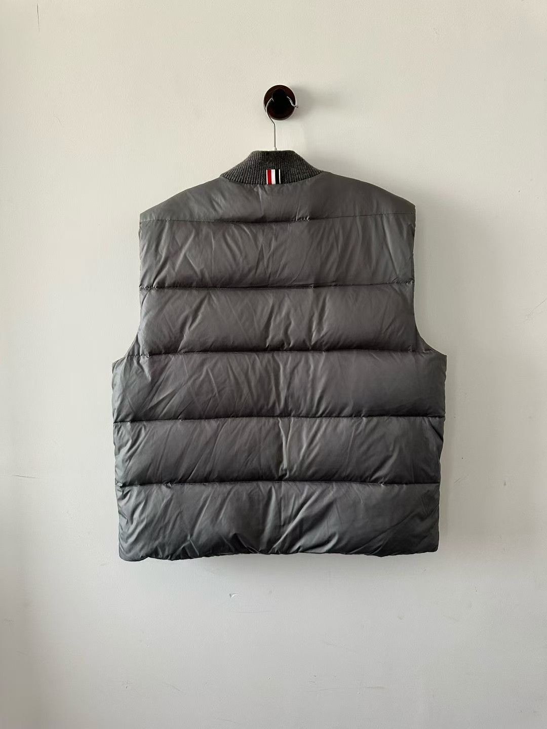 Thom Browne Thom Browne Down Vest Size US XXL / EU 58 / 5 - 2 Thumbnail