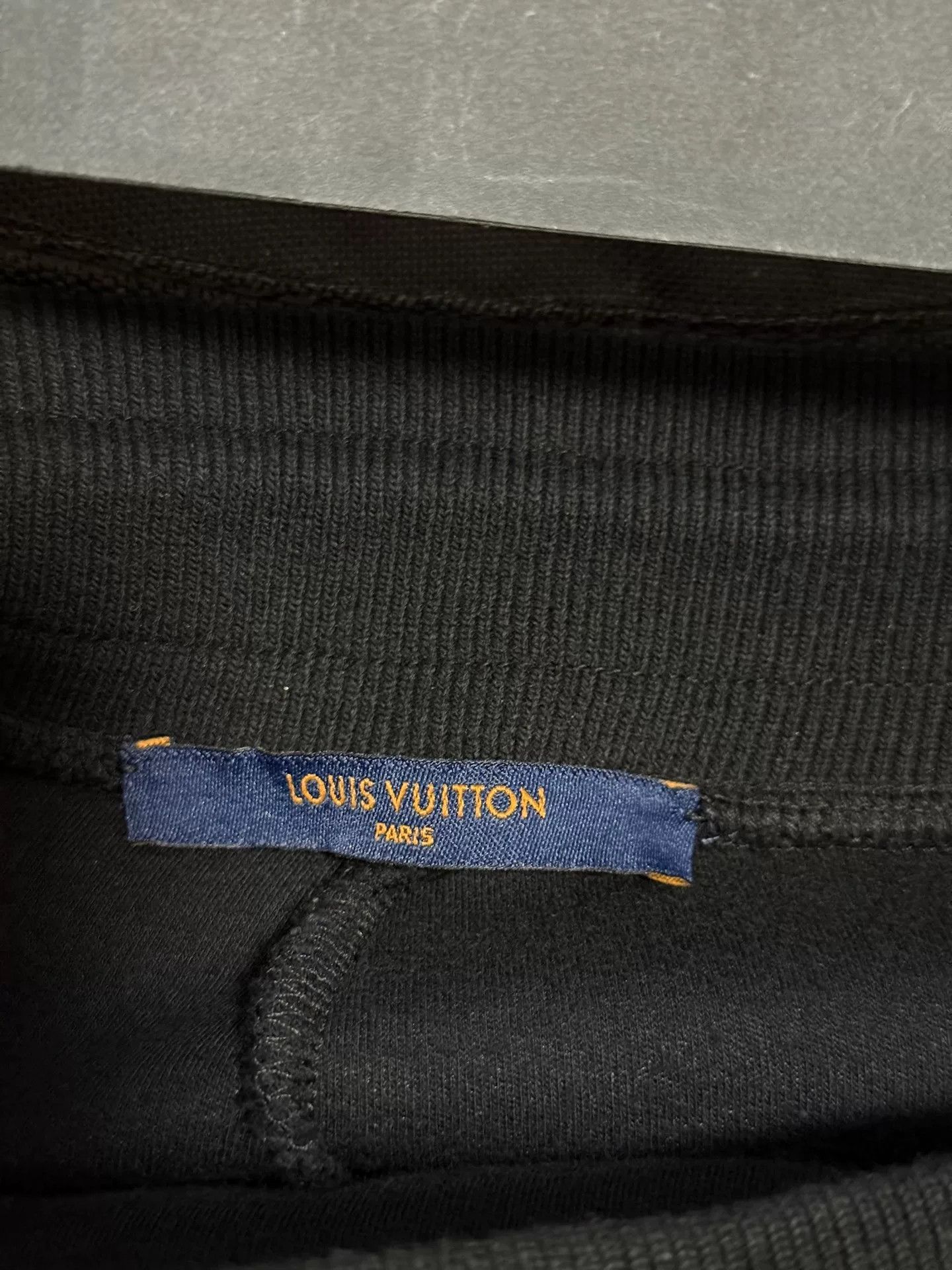 Louis Vuitton Louis Vuitton Logo Shorts Size US 36 / EU 52 - 3 Thumbnail