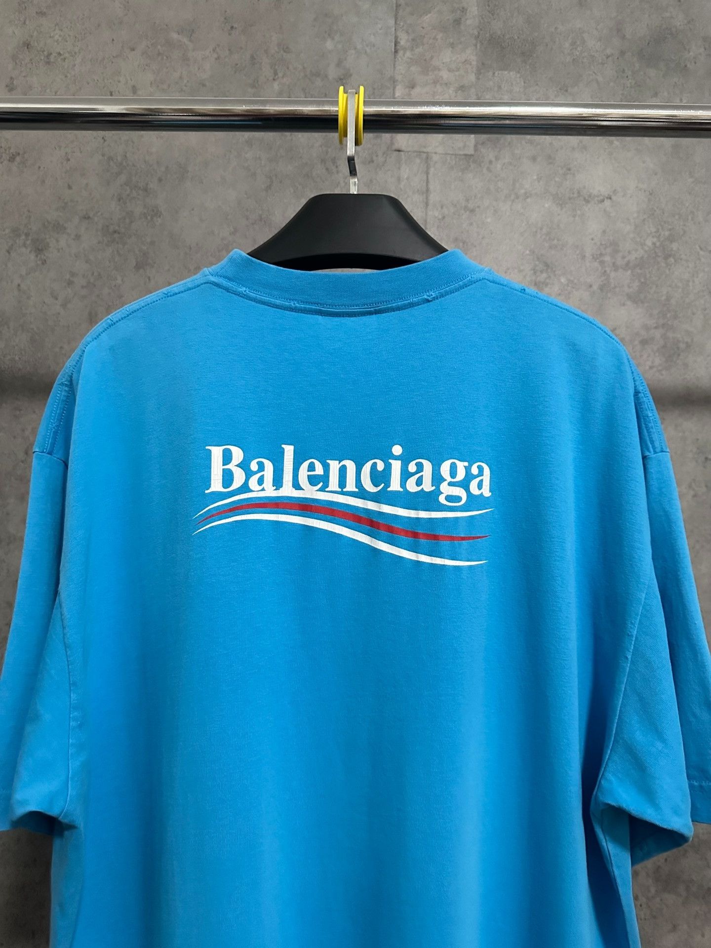 Balenciaga Balenciaga Coke Cracked Wave Print T-shirt Size US XS / EU 42 / 0 - 5 Thumbnail
