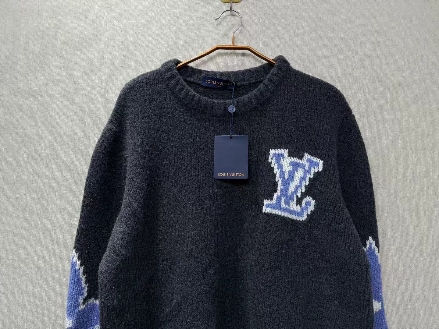 Louis Vuitton Louis Vuitton LV Ski Logo Sweater Size US XXL / EU 58 / 5 - 2 Thumbnail