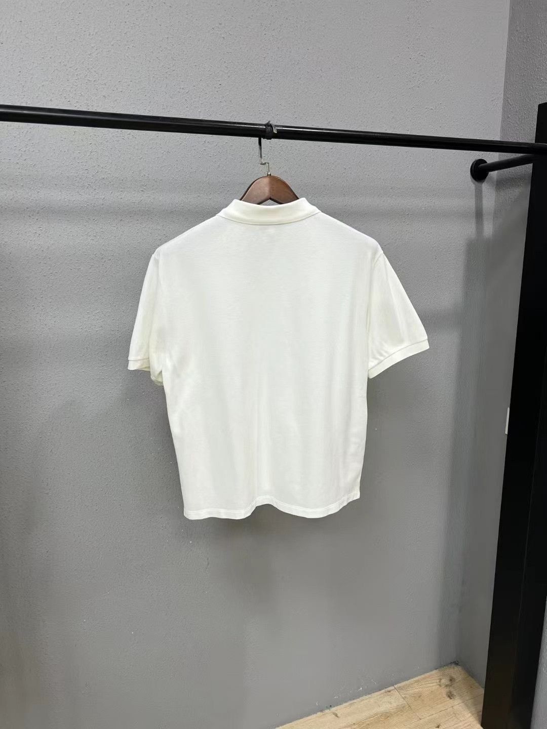 Miu Miu Miumiu Embroidered Logo Short Sleeve Size L / US 10 / IT 46 - 2 Thumbnail