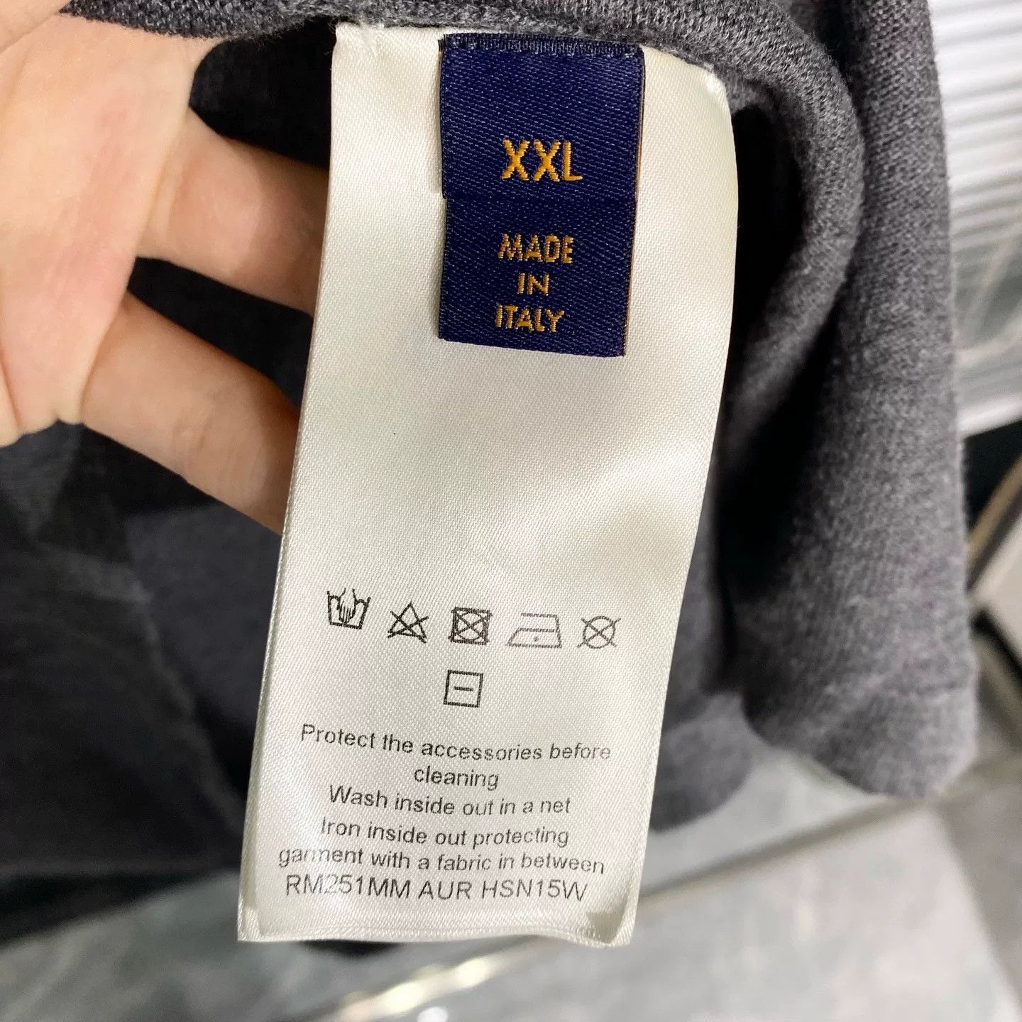 Louis Vuitton LV 2025 Knit Short-Sleeve T-Shirt Size US XXL / EU 58 / 5 - 6 Thumbnail
