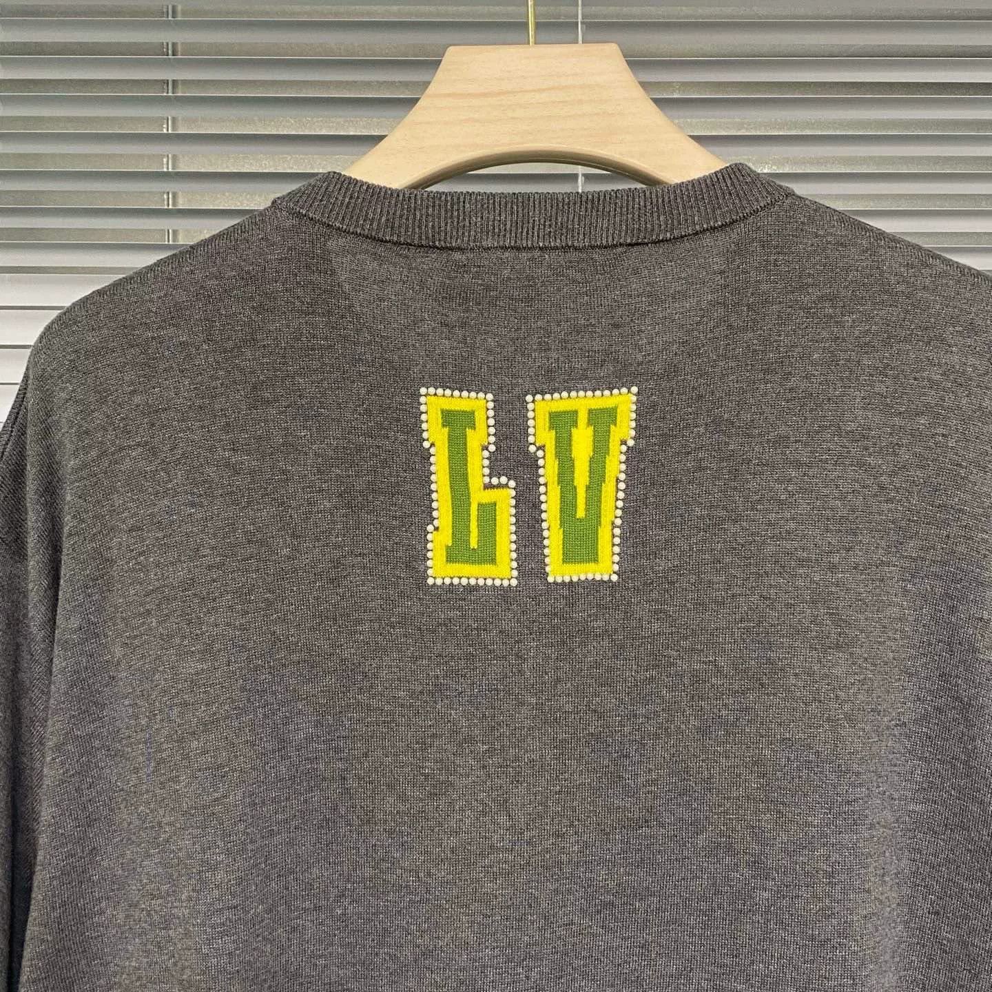 Louis Vuitton LV 2025 Knit Short-Sleeve T-Shirt Size US XXL / EU 58 / 5 - 4 Thumbnail
