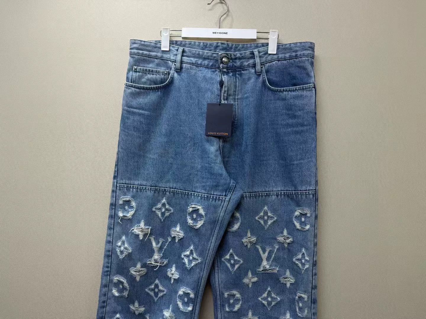 Louis Vuitton Louis Vuitton Blue Distressed Logo Jeans Size US 30 / EU 46 - 2 Thumbnail