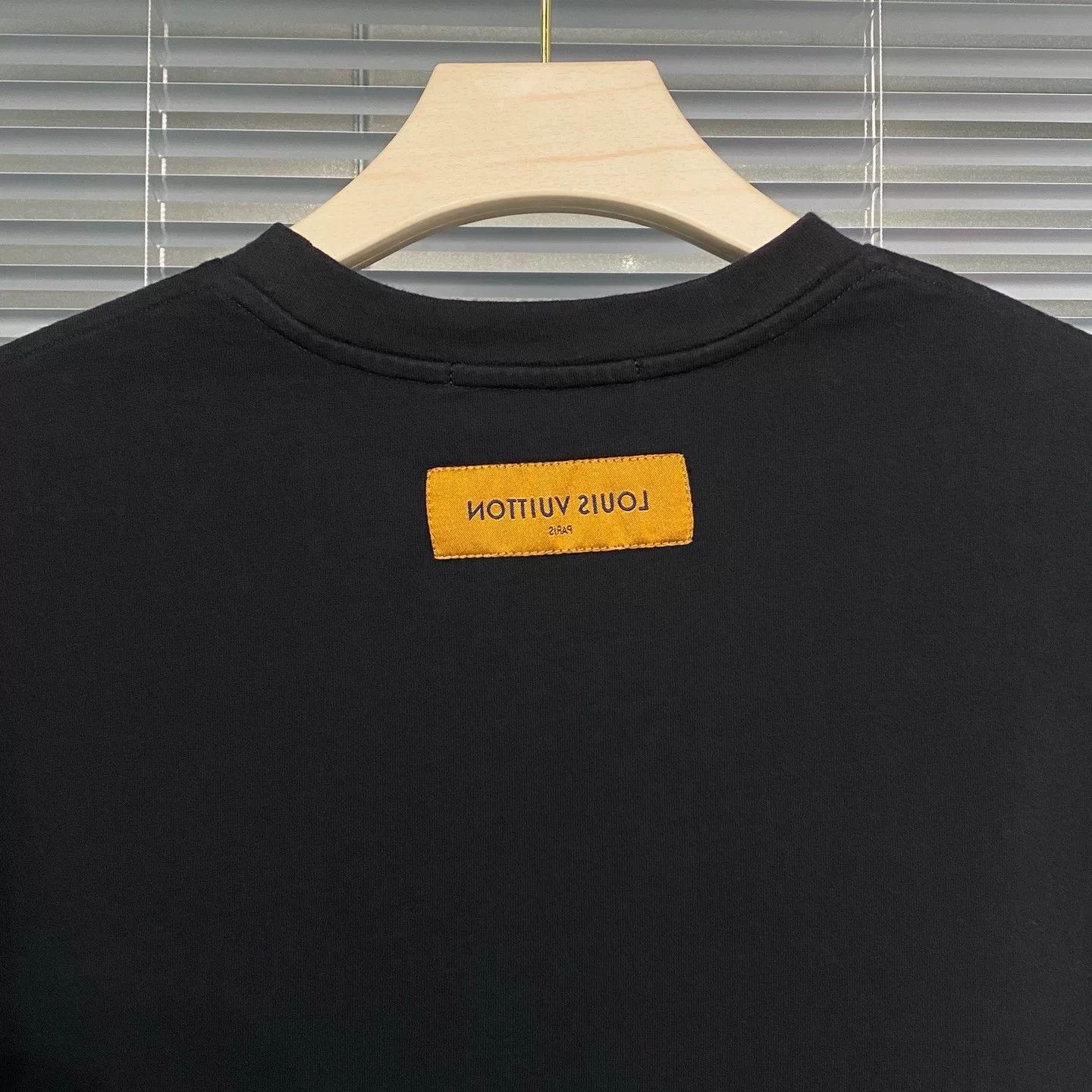 Louis Vuitton Louis Vuitton XS Gesture Jacquard T-Shirt Size US XS / EU 42 / 0 - 6 Thumbnail