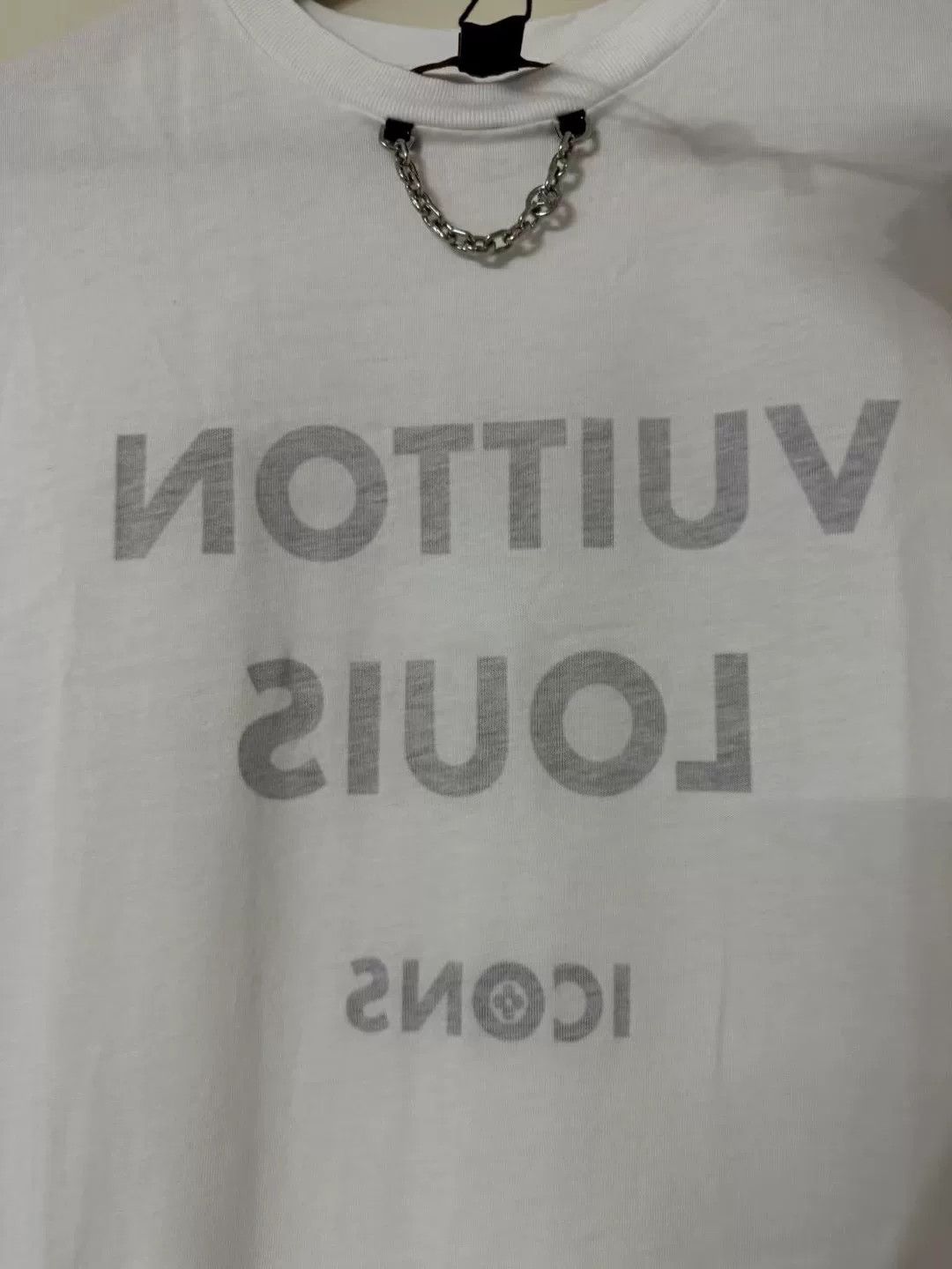 Louis Vuitton LV Chain Letter Short-Sleeve Top Size XS / US 0-2 / IT 36-38 - 2 Thumbnail