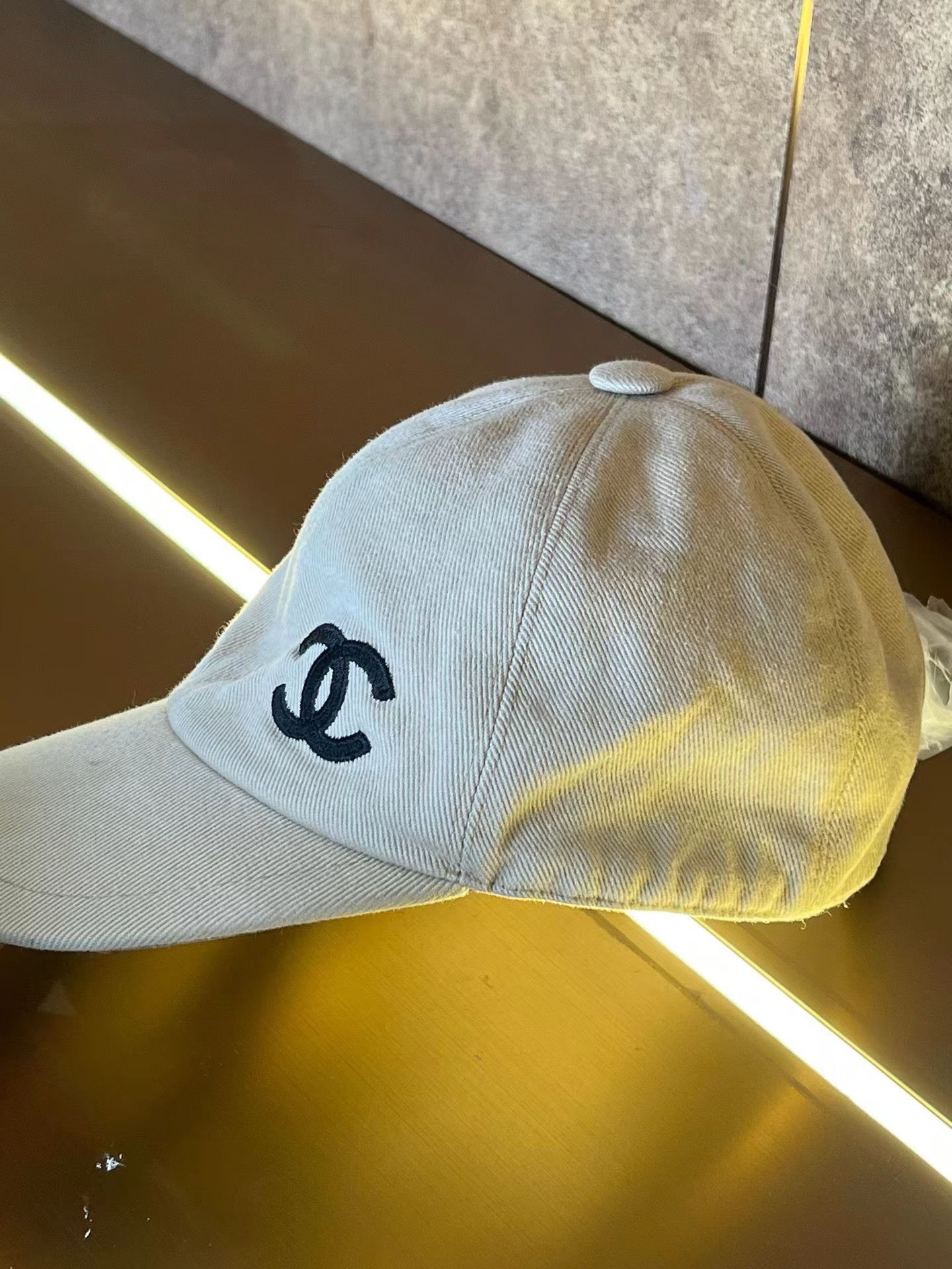 Chanel Chanel Hat Size ONE SIZE - 3 Thumbnail