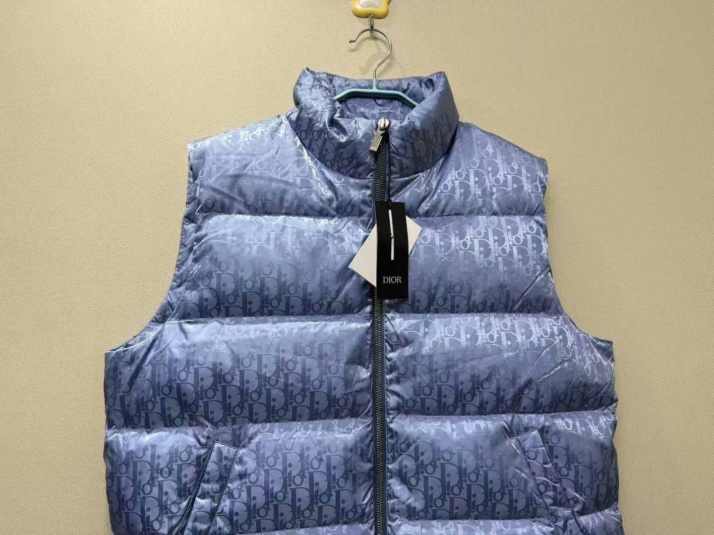 Dior DIOR Latest Haze Blue Monogram Down Vest Size US L / EU 52-54 / 3 - 2 Thumbnail
