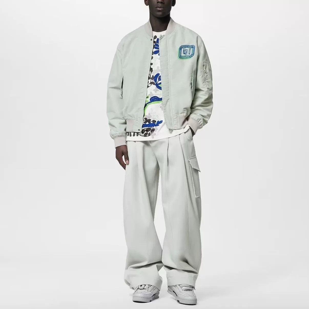 Louis Vuitton LV Light Green Pilot Jacket Size US L / EU 52-54 / 3 - 8 Thumbnail