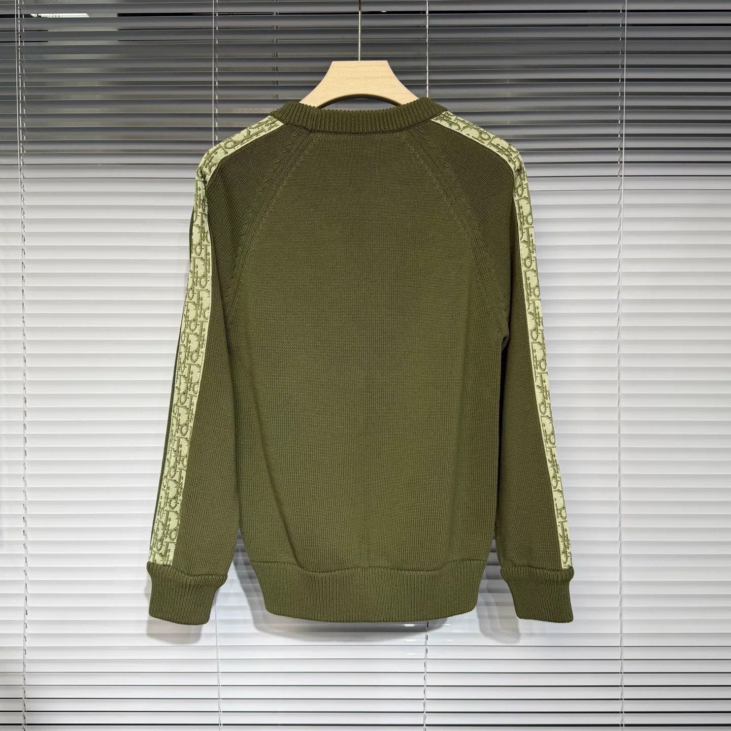 Dior DIOR Knit Sweater with Logo Sleeves XS Size US XS / EU 42 / 0 - 2 Thumbnail