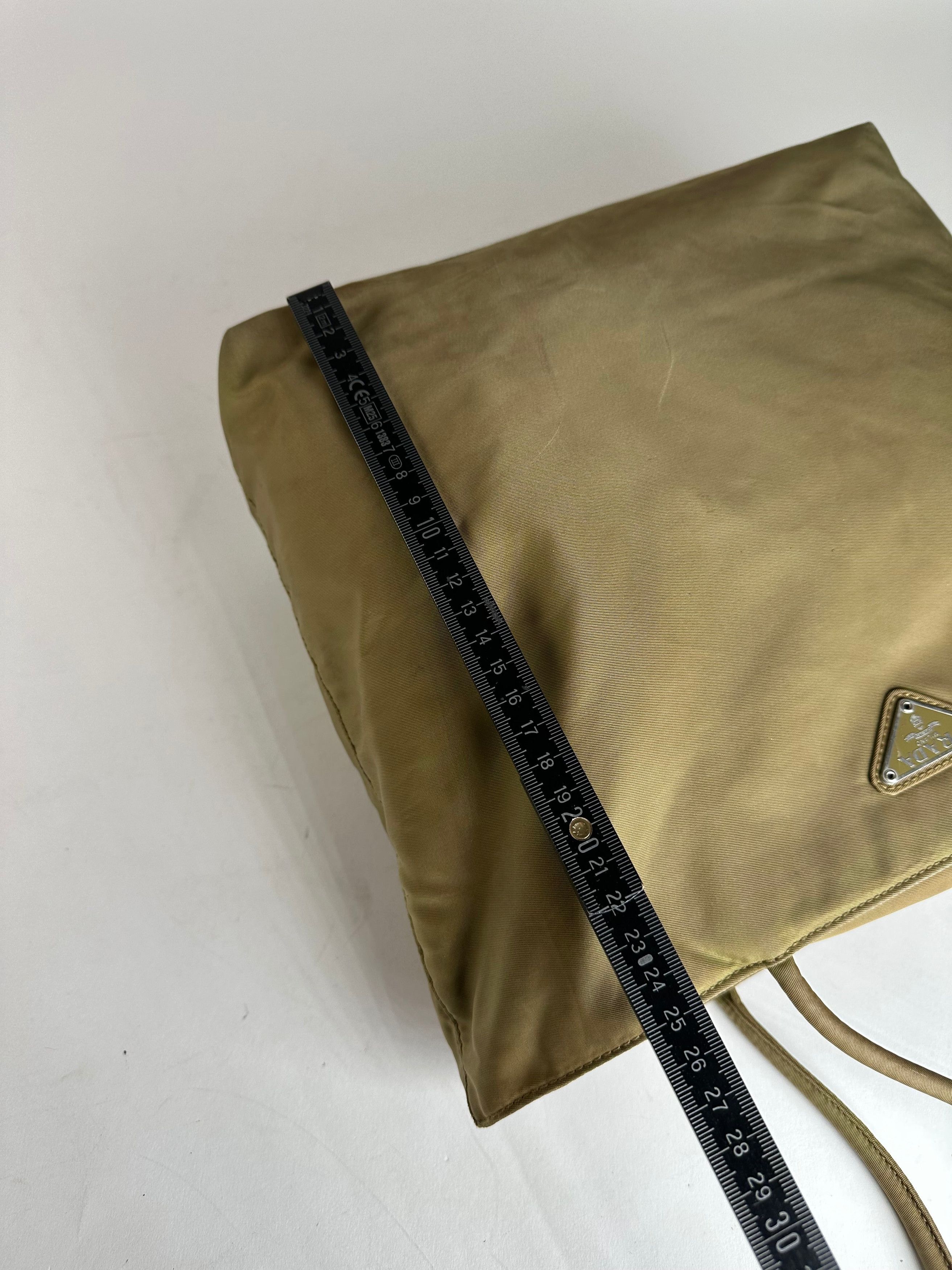 Prada Vintage Triangle Polyester Handbag Green Size ONE SIZE - 11 Thumbnail