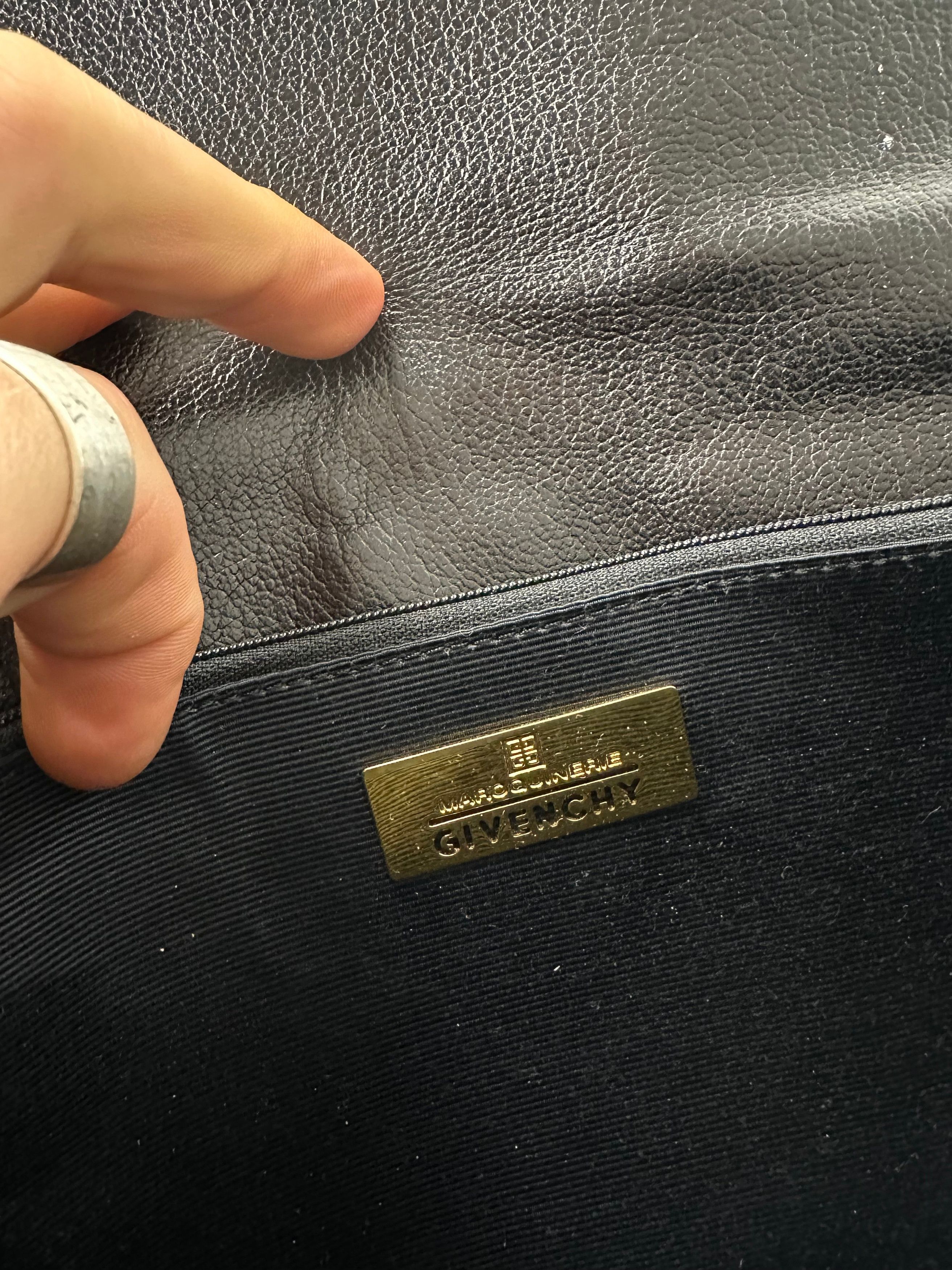 Givenchy Vintage Leather Shoulder Bag Black Size ONE SIZE - 7 Thumbnail