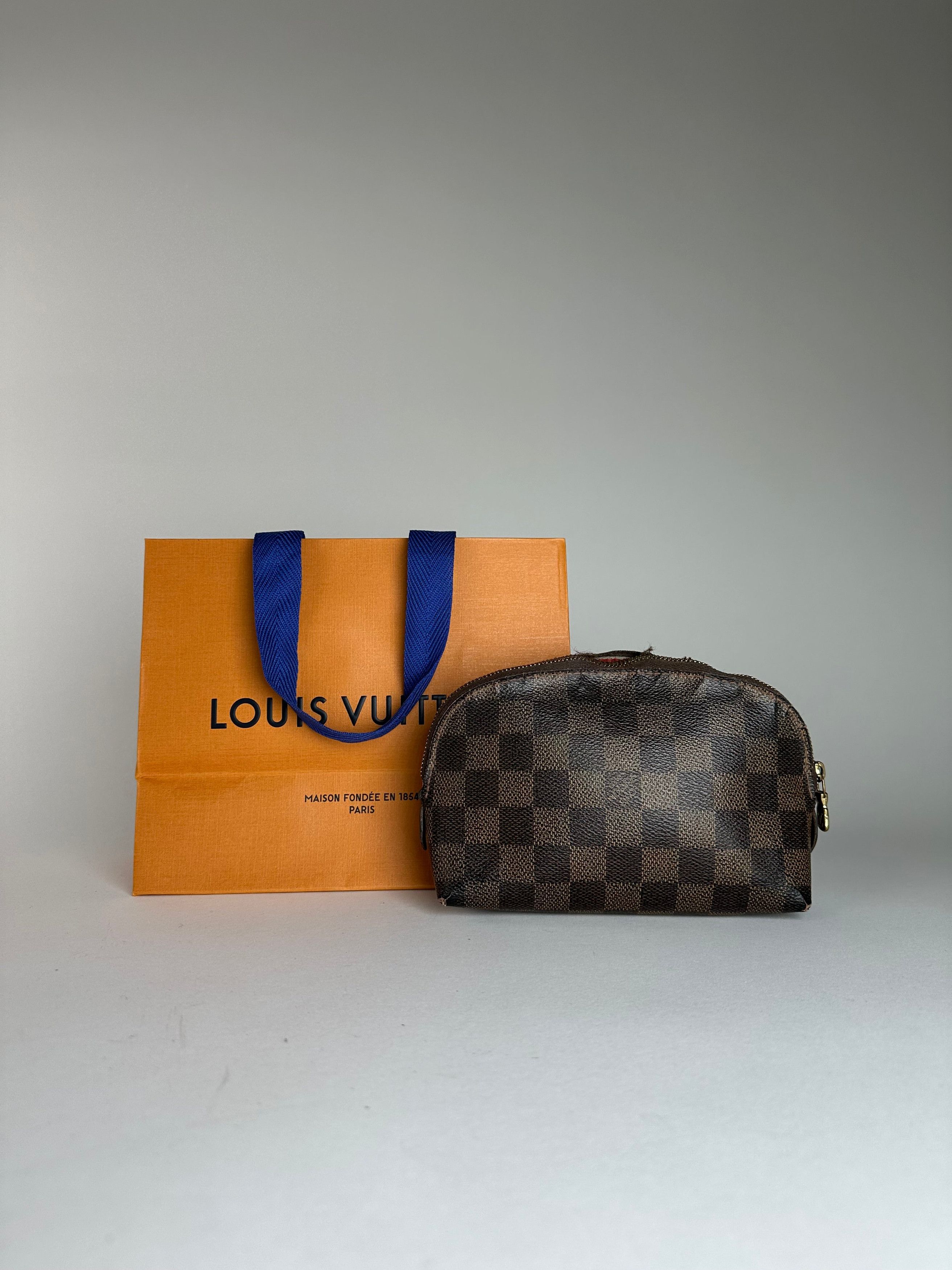 Louis Vuitton Vintage Damier Monogram Leather Clutch / Mini Bag Brown Size ONE SIZE - 2 Thumbnail