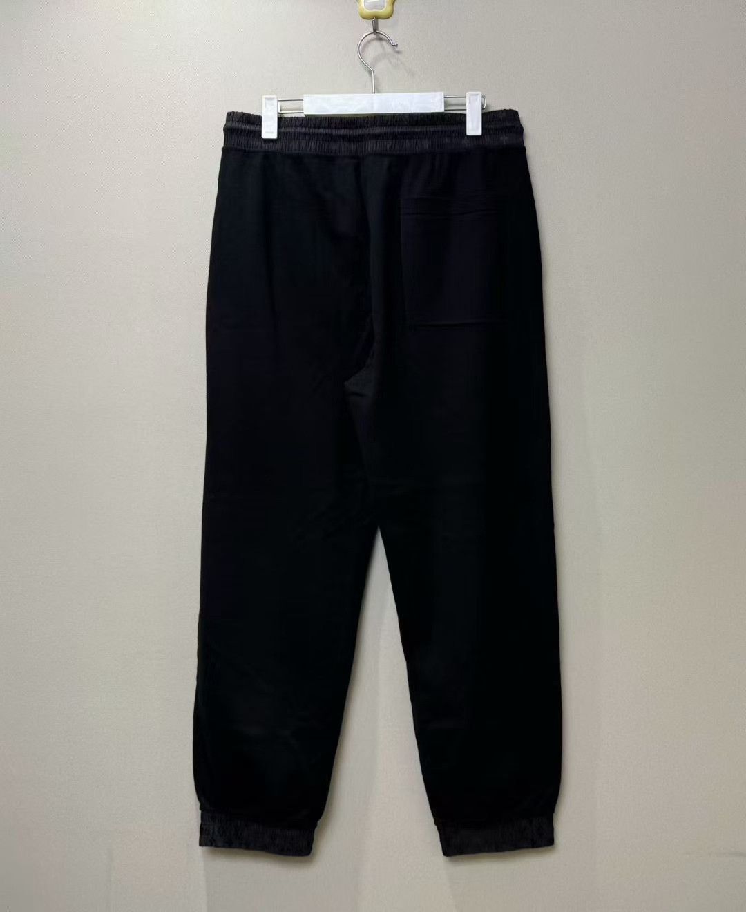 Louis Vuitton Louis Vuitton LV Logo Nylon Pants Size US 29 - 4 Thumbnail