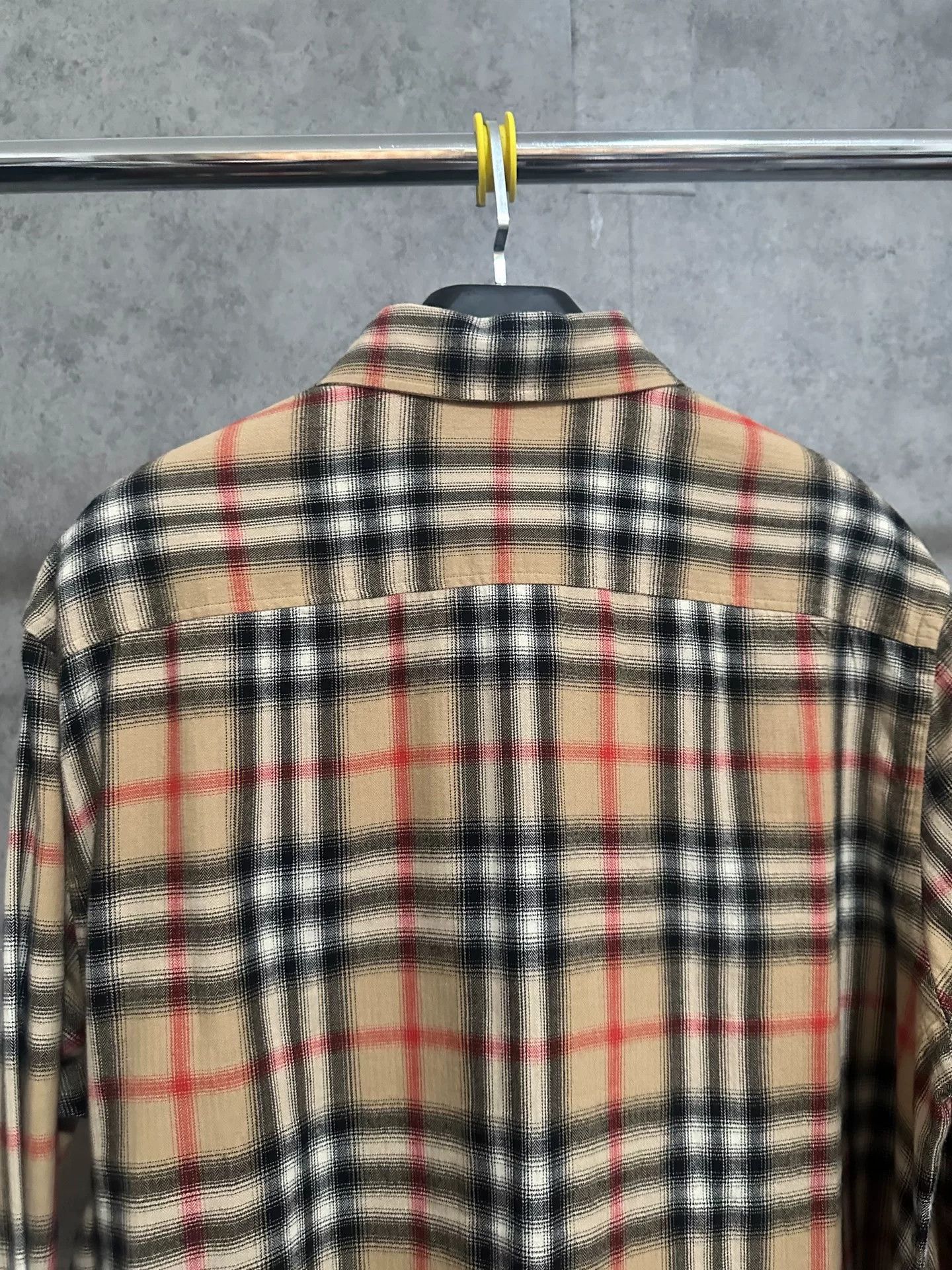Burberry Burberry Long Sleeve Classic Check Shirt Size US L / EU 52-54 / 3 - 5 Thumbnail
