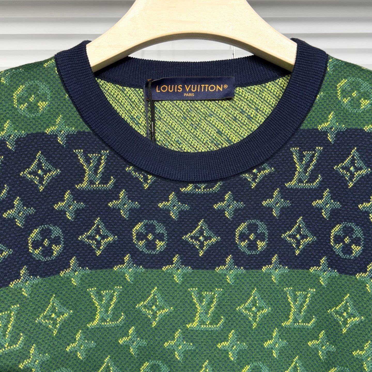 Louis Vuitton Louis Vuitton Knit Short-Sleeve T-Shirt Size US XL / EU 56 / 4 - 3 Thumbnail