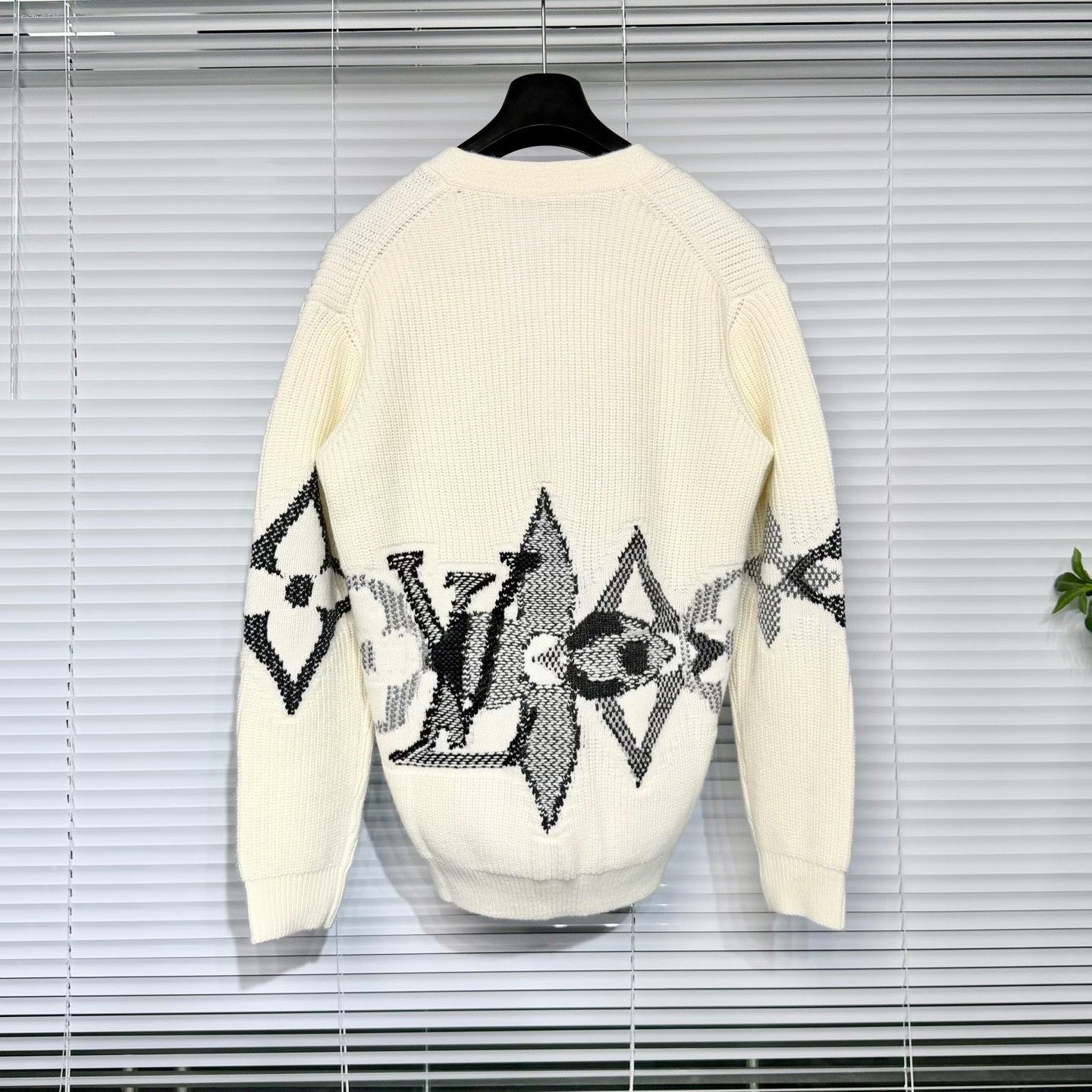 Louis Vuitton LV Ski Series Knit Cardigan Size US M / EU 48-50 / 2 - 2 Thumbnail