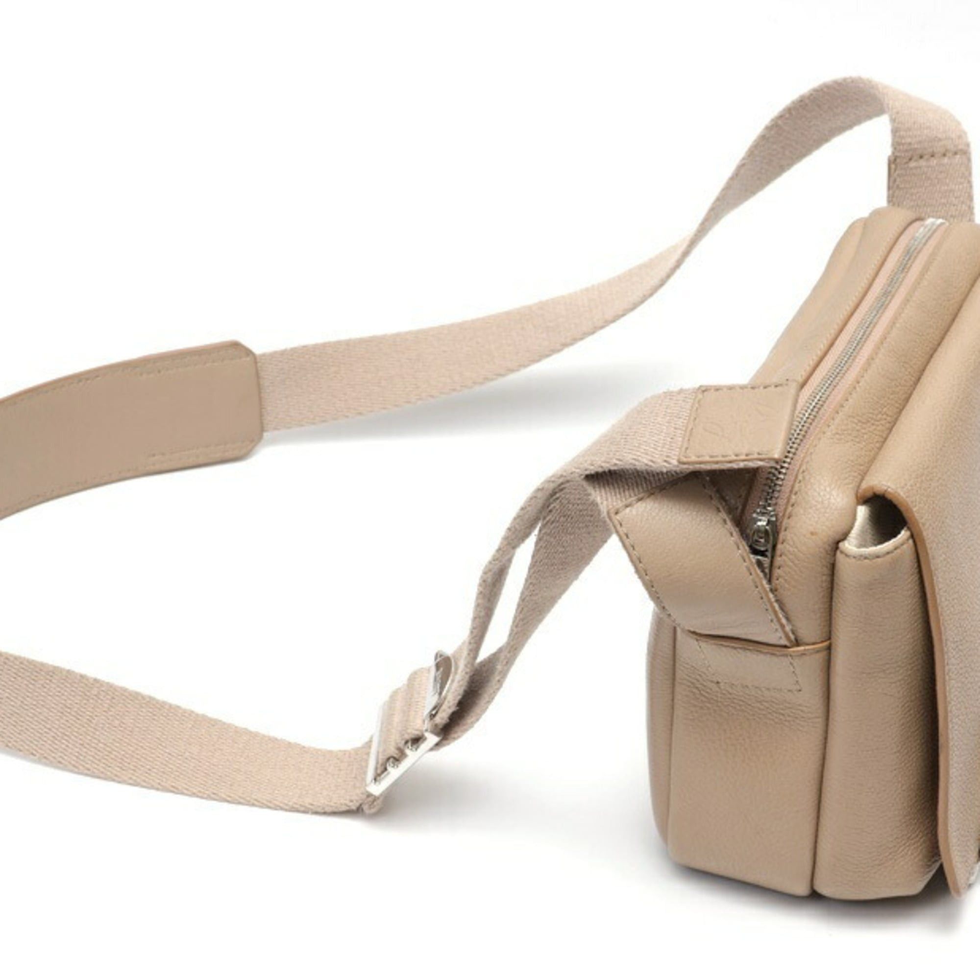Loewe Loewe military-style shoulder bag, leather, beige. Size ONE SIZE - 2 Thumbnail