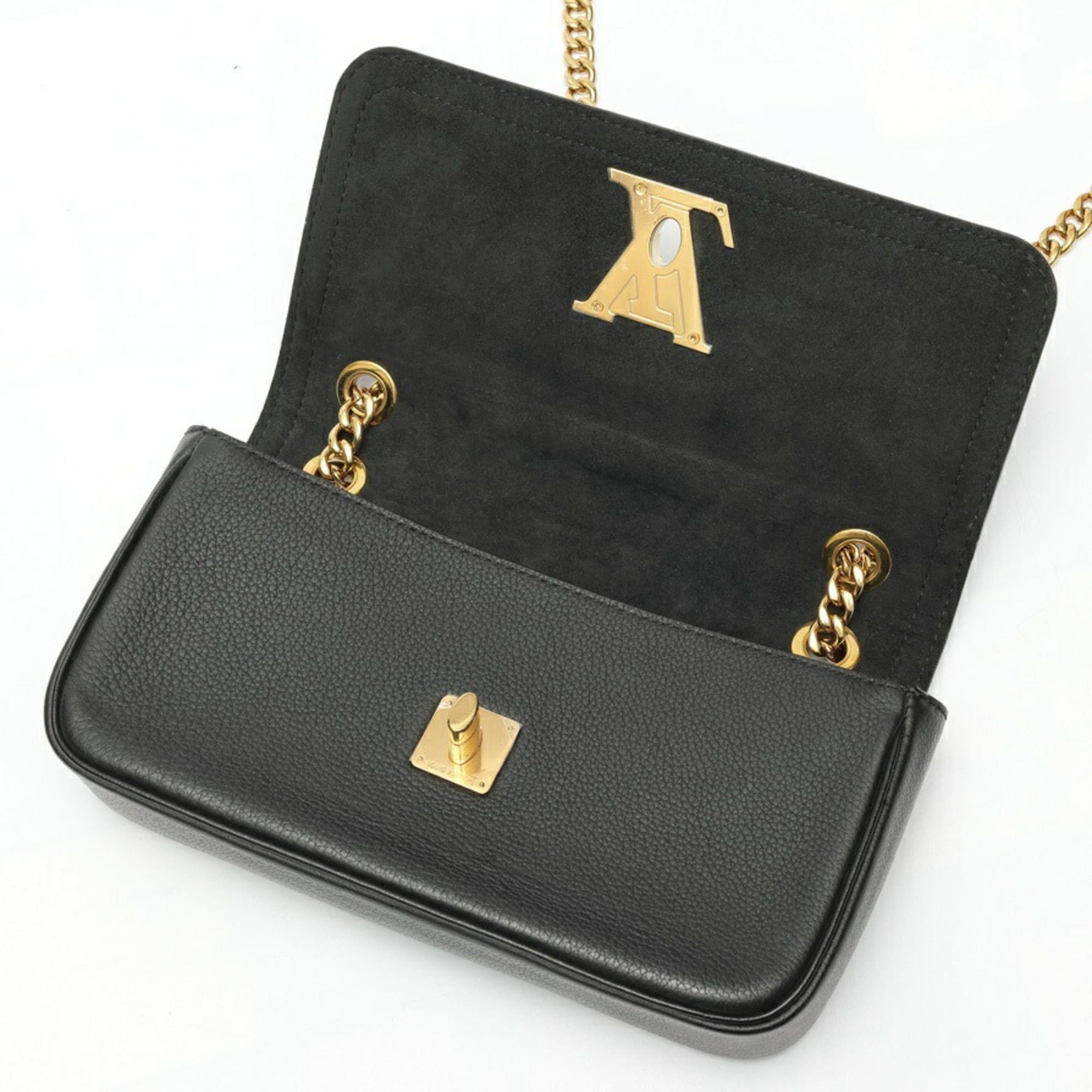 Louis Vuitton Louis Vuitton Lockme East West Chain Shoulder Bag M22303 Leather Black Size ONE SIZE - 7 Thumbnail
