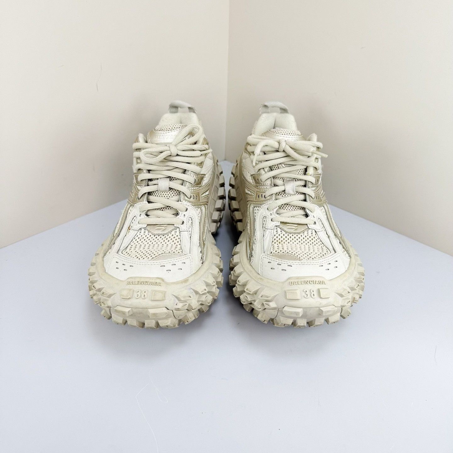 Balenciaga Balenciaga Sand Tyre Shoes Size US 7 / IT 37 - 2 Thumbnail