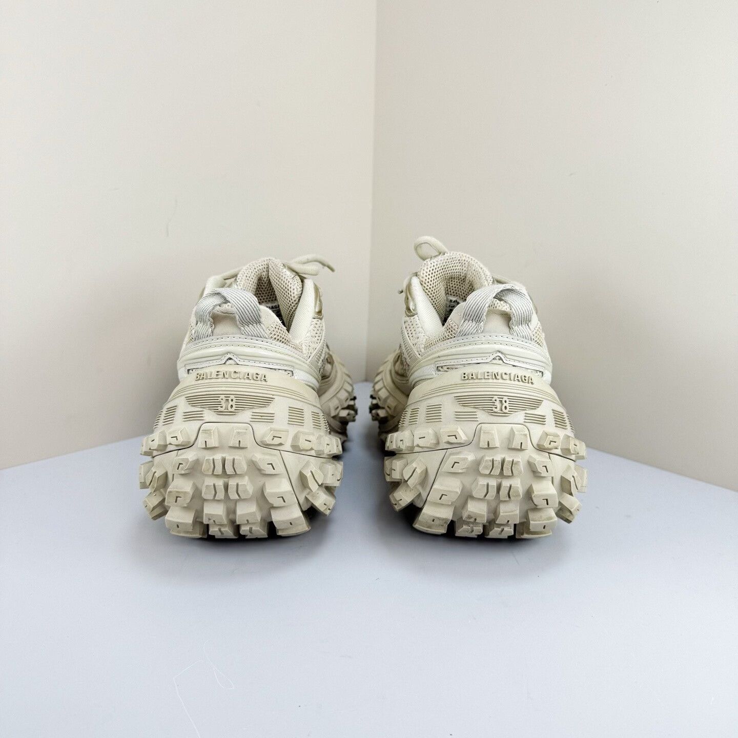 Balenciaga Balenciaga Sand Tyre Shoes Size US 7 / IT 37 - 3 Thumbnail