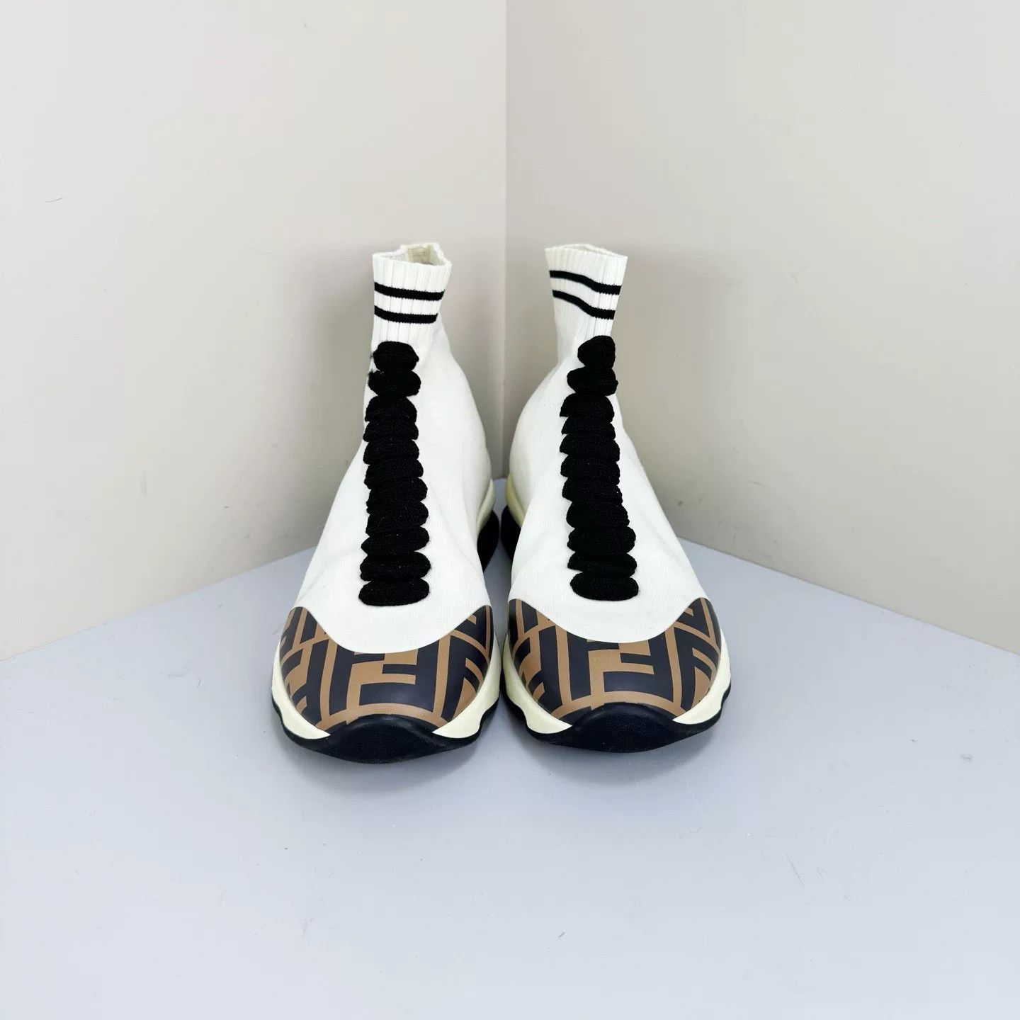 Fendi Fendi Monogram Sock Sneakers Size US 6 / IT 36 - 2 Thumbnail