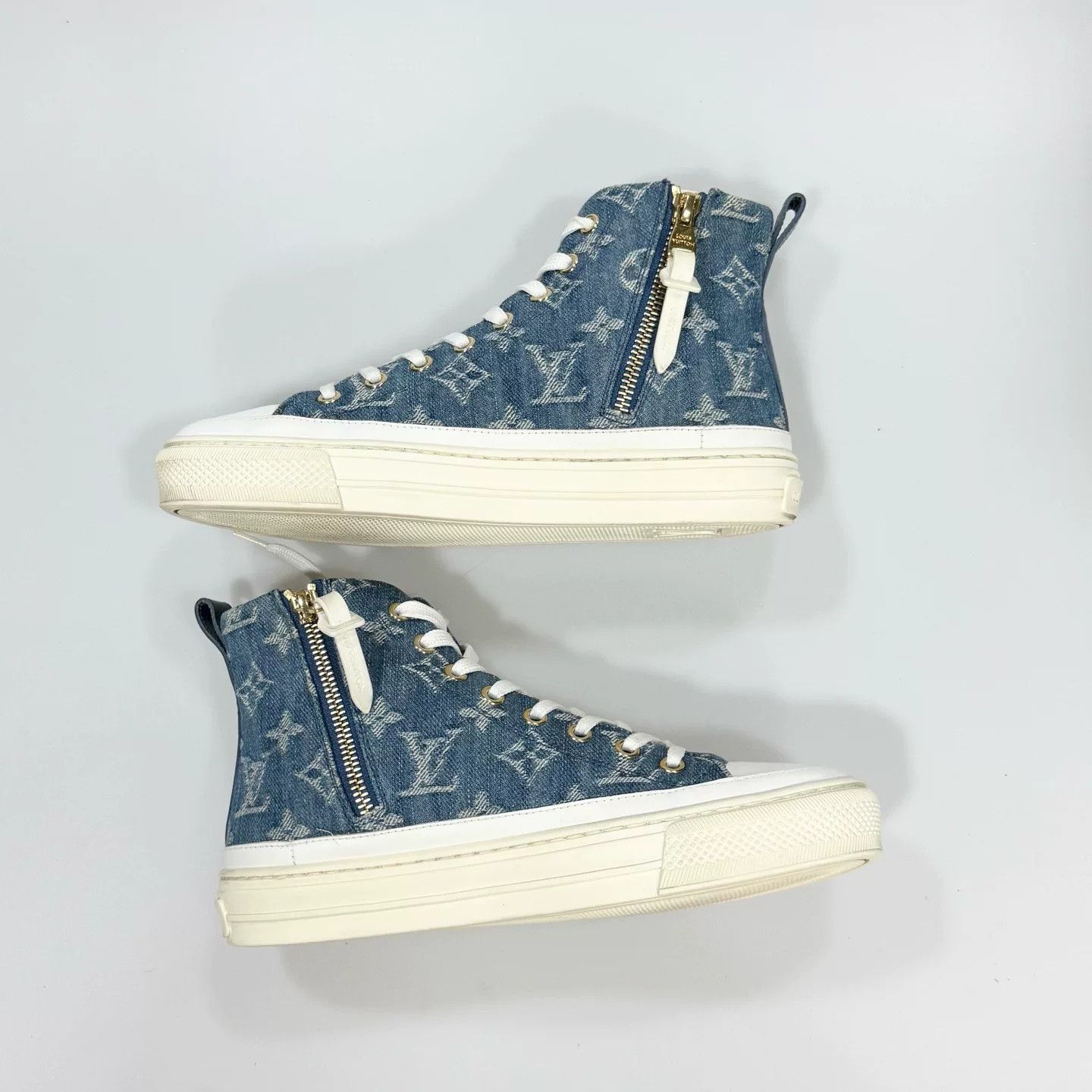 Louis Vuitton LV Denim All-Over Print Sneakers Size US 4 / IT 34 - 5 Thumbnail