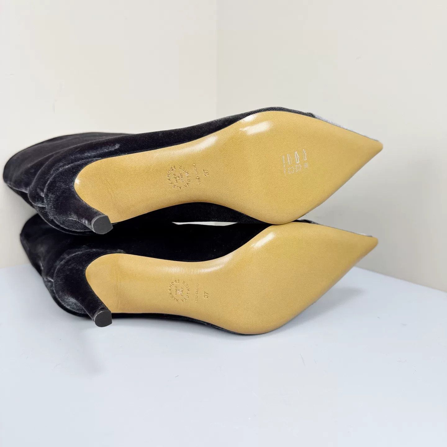 Alexandre Vauthier Alexandre Vauthier Gray Velvet High Heels Size US 6 / IT 36 - 5 Thumbnail