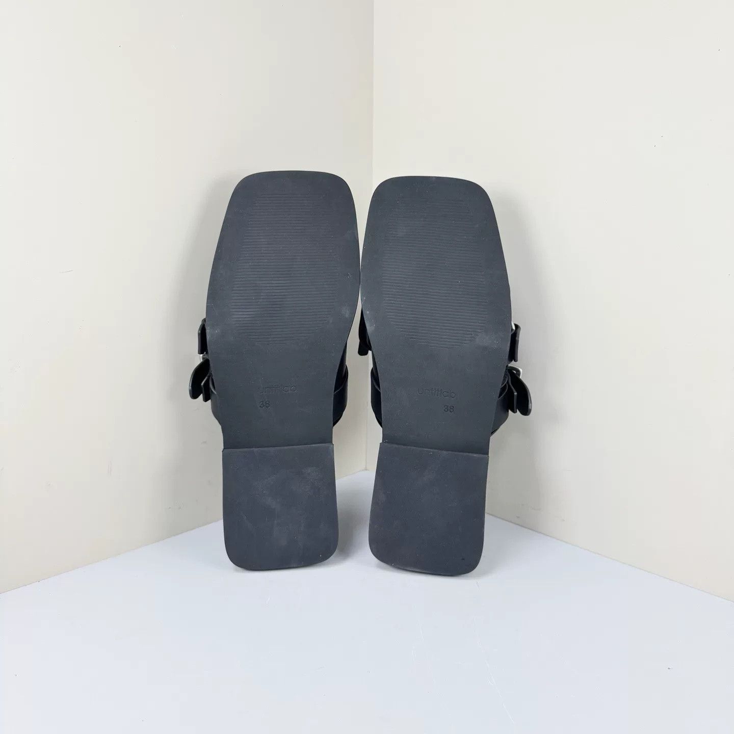 untitlab Untitlab Black Strappy Leather Square-Toe Slippers Size US 7 / IT 37 - 5 Thumbnail