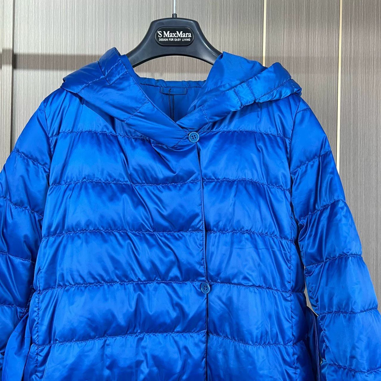 Max Mara Maxmara Down Jacket with Belt Size XS / US 0-2 / IT 36-38 - 3 Thumbnail