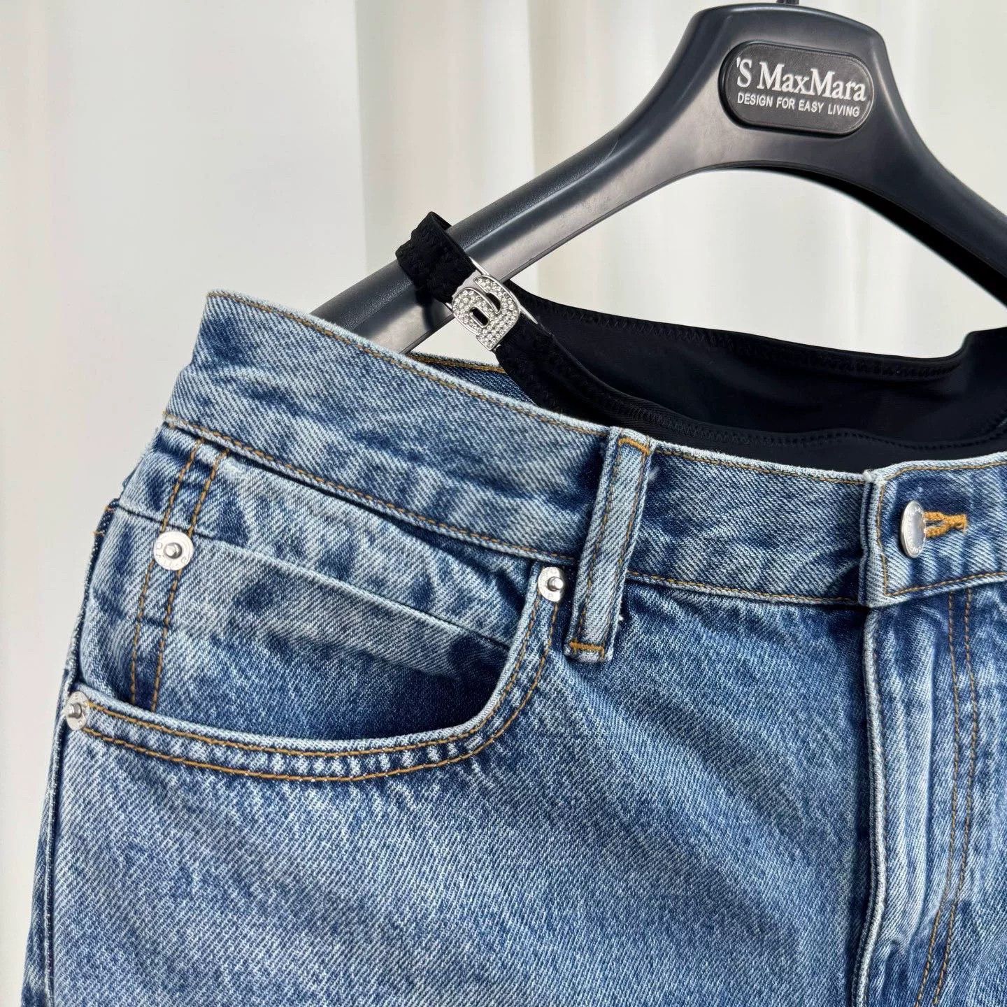 Alexander Wang Alexander Wang Rhinestone Letter Denim Pants Size 25" / US 0 / IT 36 - 4 Thumbnail