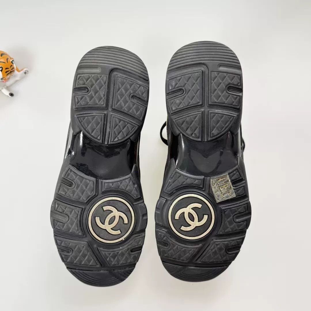 Chanel Chanel Black Gold Logo Sneakers Size US 6 / IT 36 - 4 Thumbnail